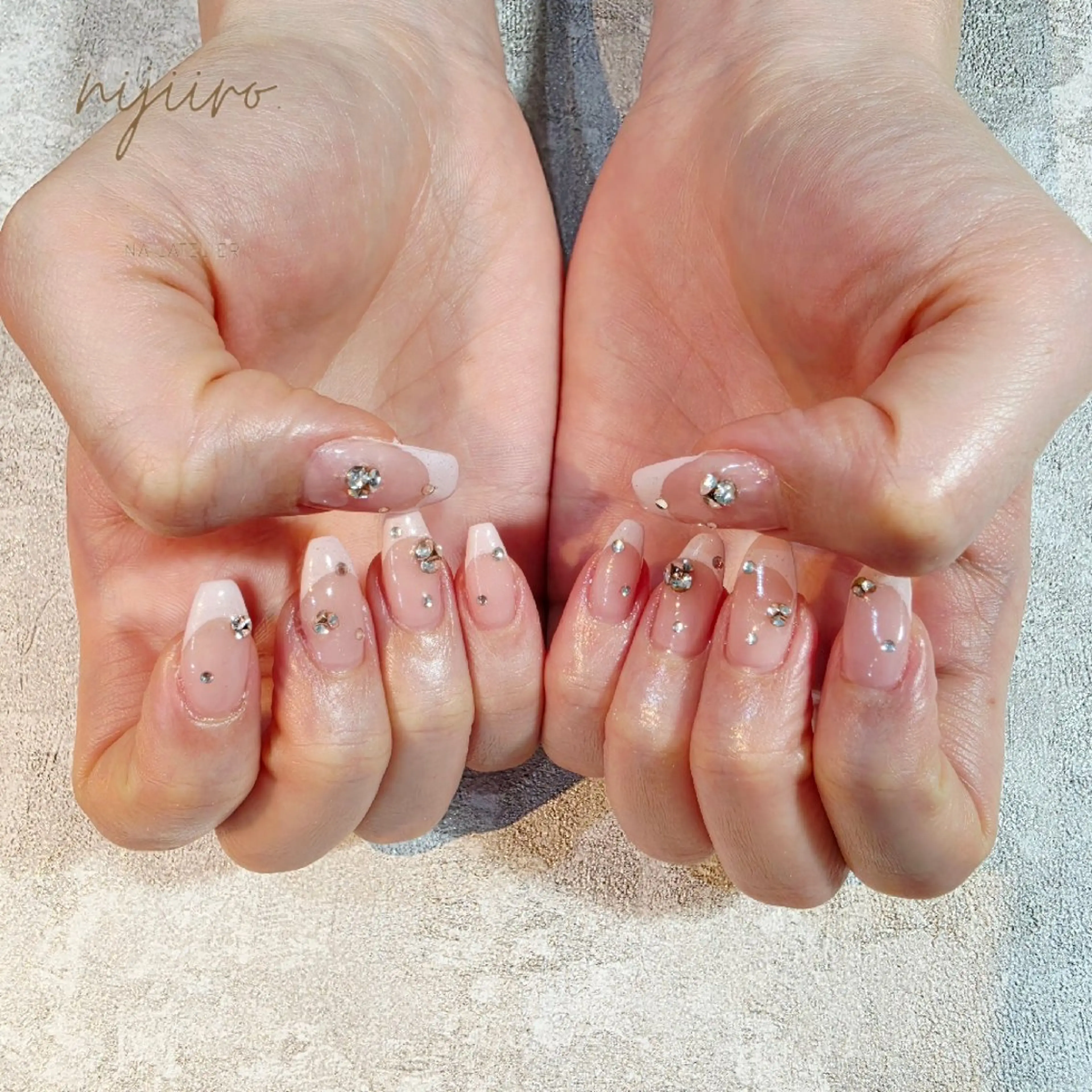 ネイル ハンドネイル nailatelier nijiiro.所属・nijiiro🌈 サトウのネイルデザイン