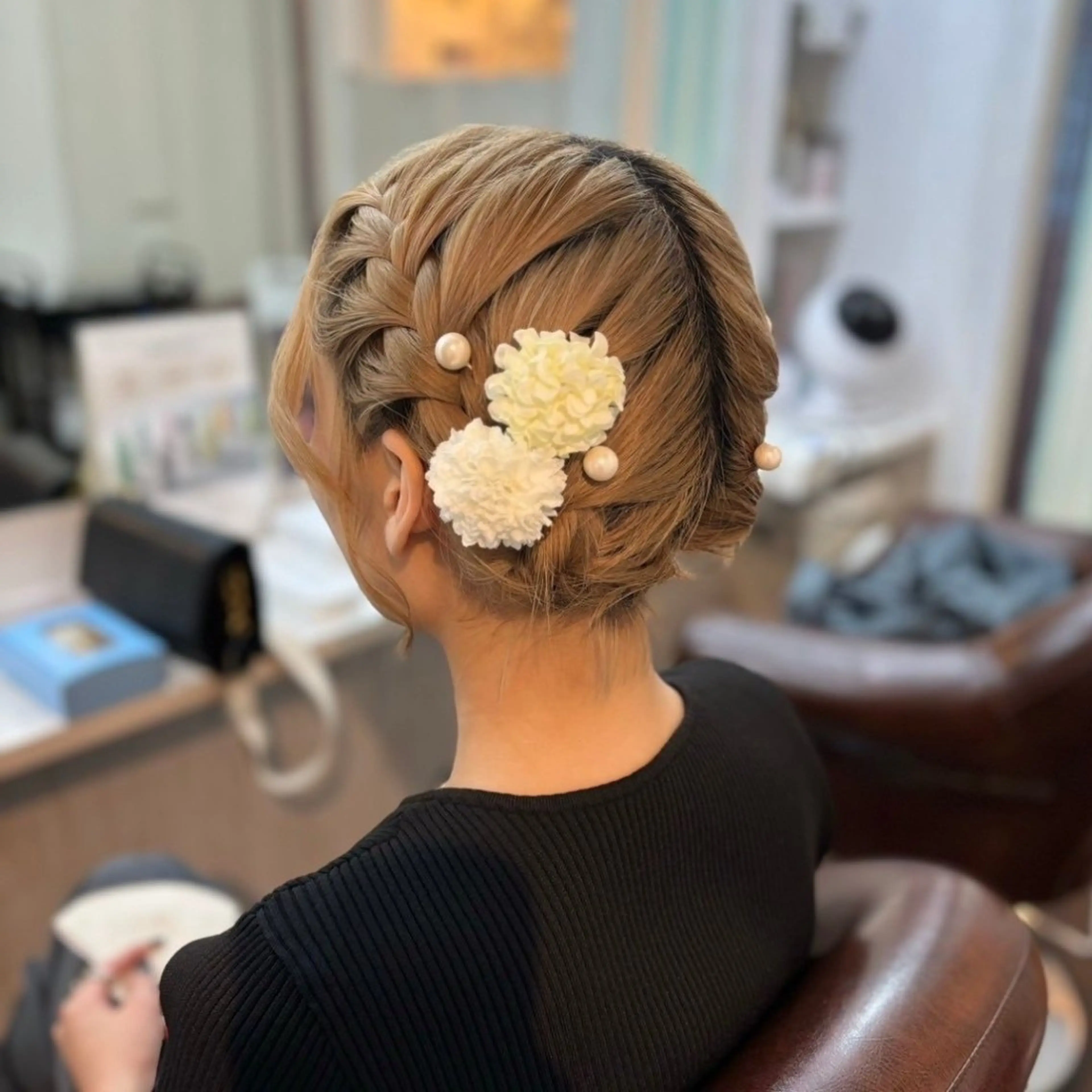 ショート ヘアアレンジ ボブ elua kanekoの眉毛・アイブロウイメージ