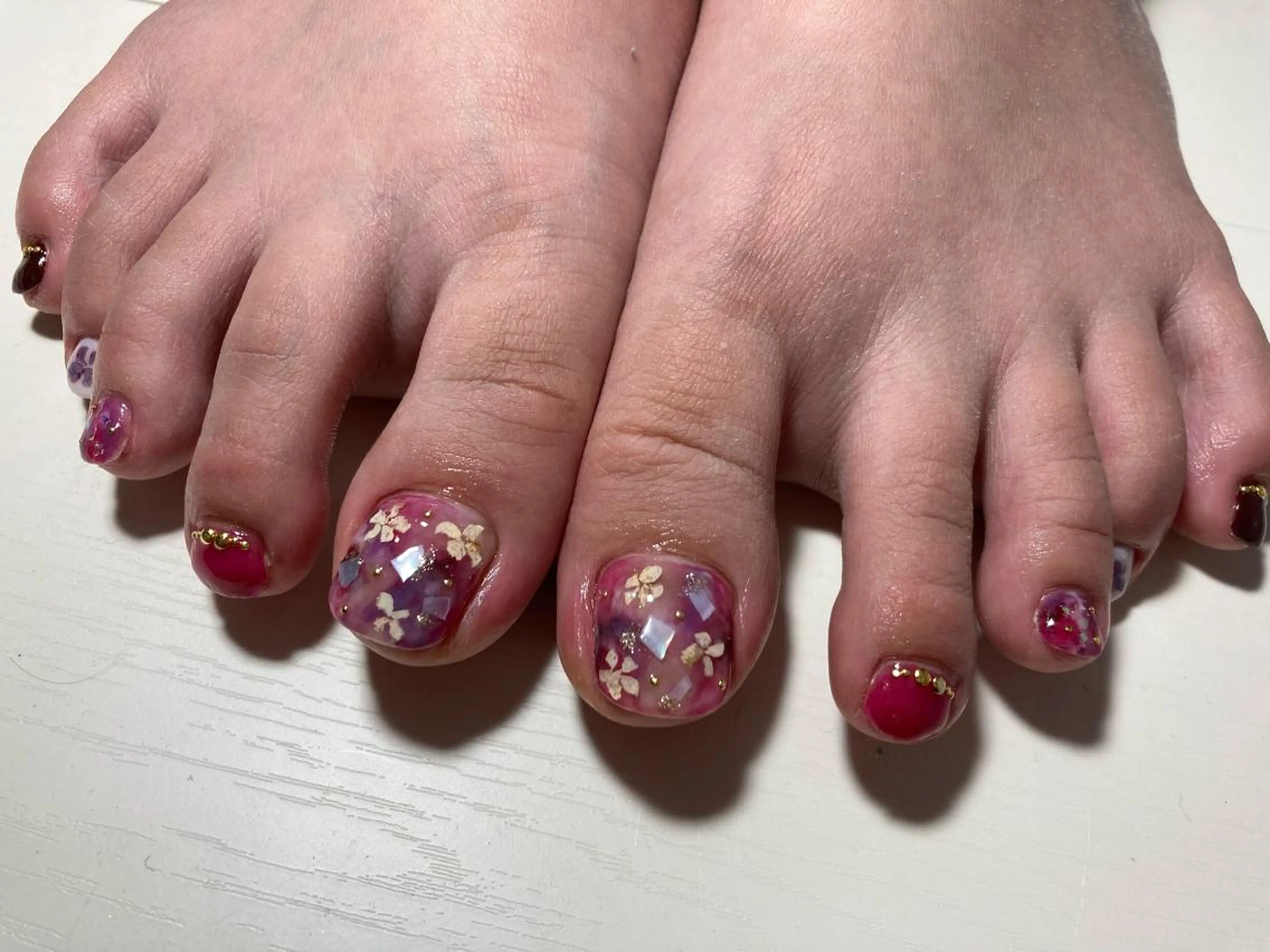 ショート ネイル ハンドネイル フットネイル ✴︎ Delightのネイルデザイン