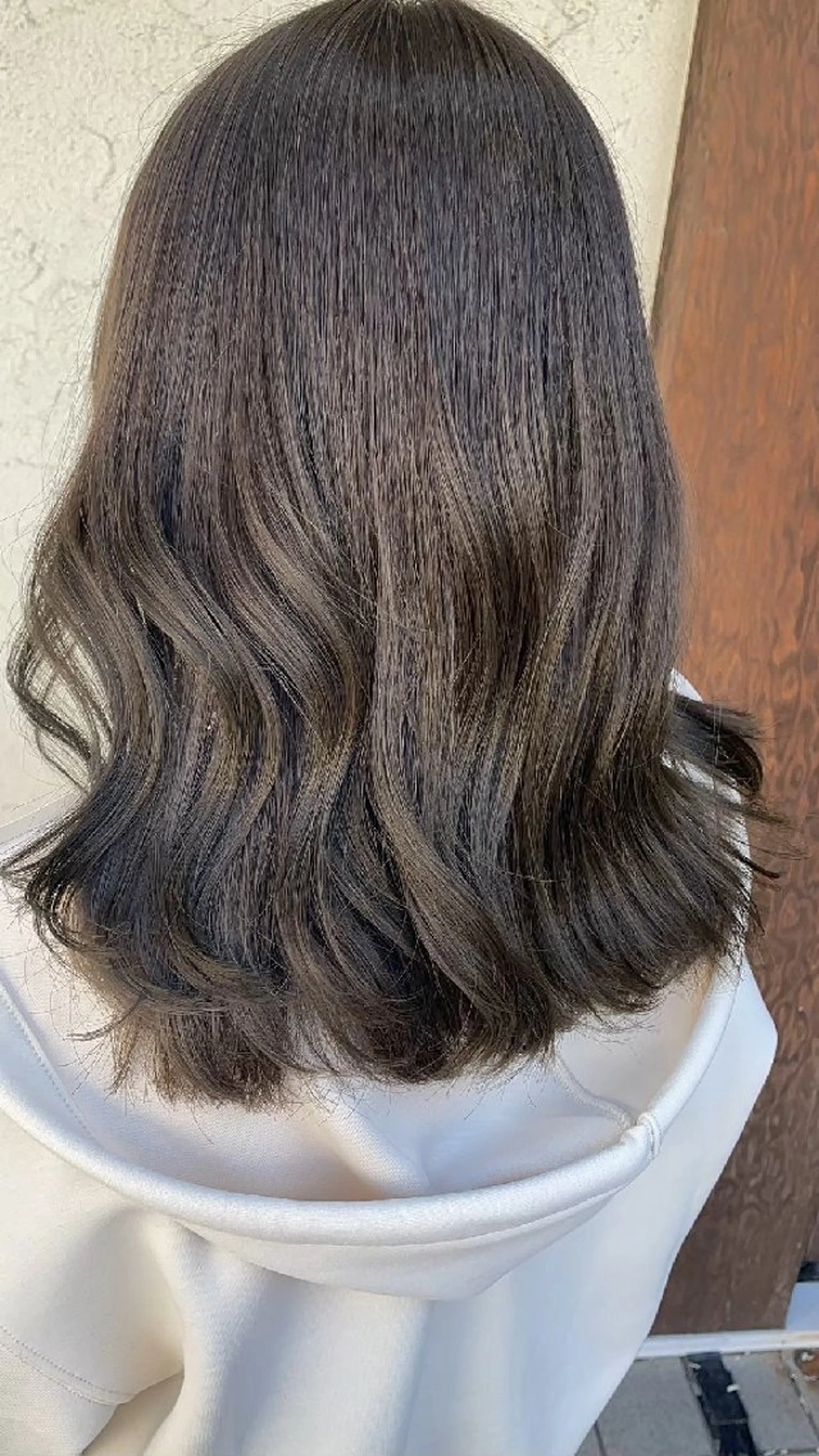 カラー ヘアカラー 束感まつぱ🥑🤍 NATUKI🤍のヘアスタイル