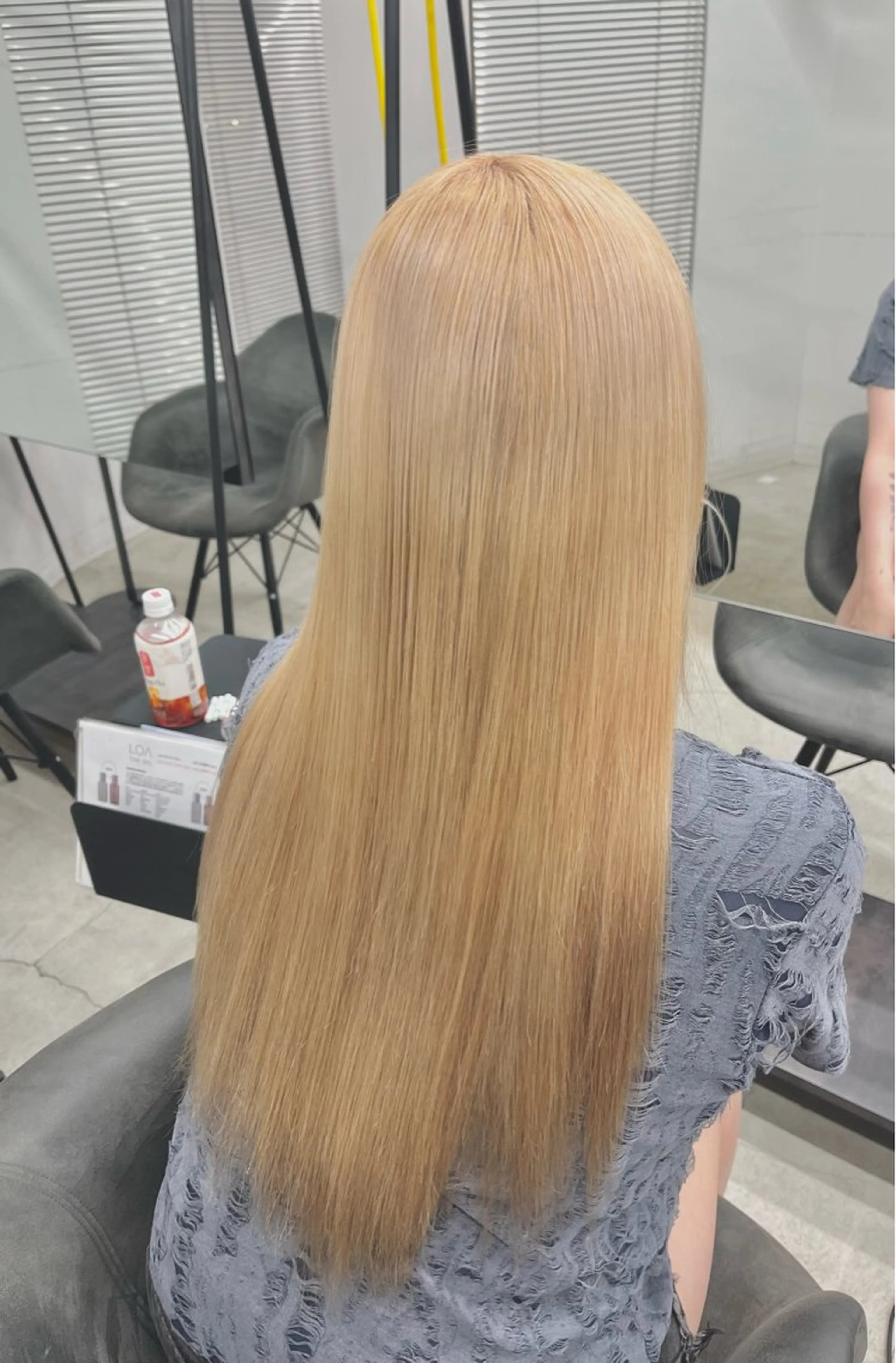 ロング ハイトーン特化/ 韓国風/梨緒💜のヘアスタイル