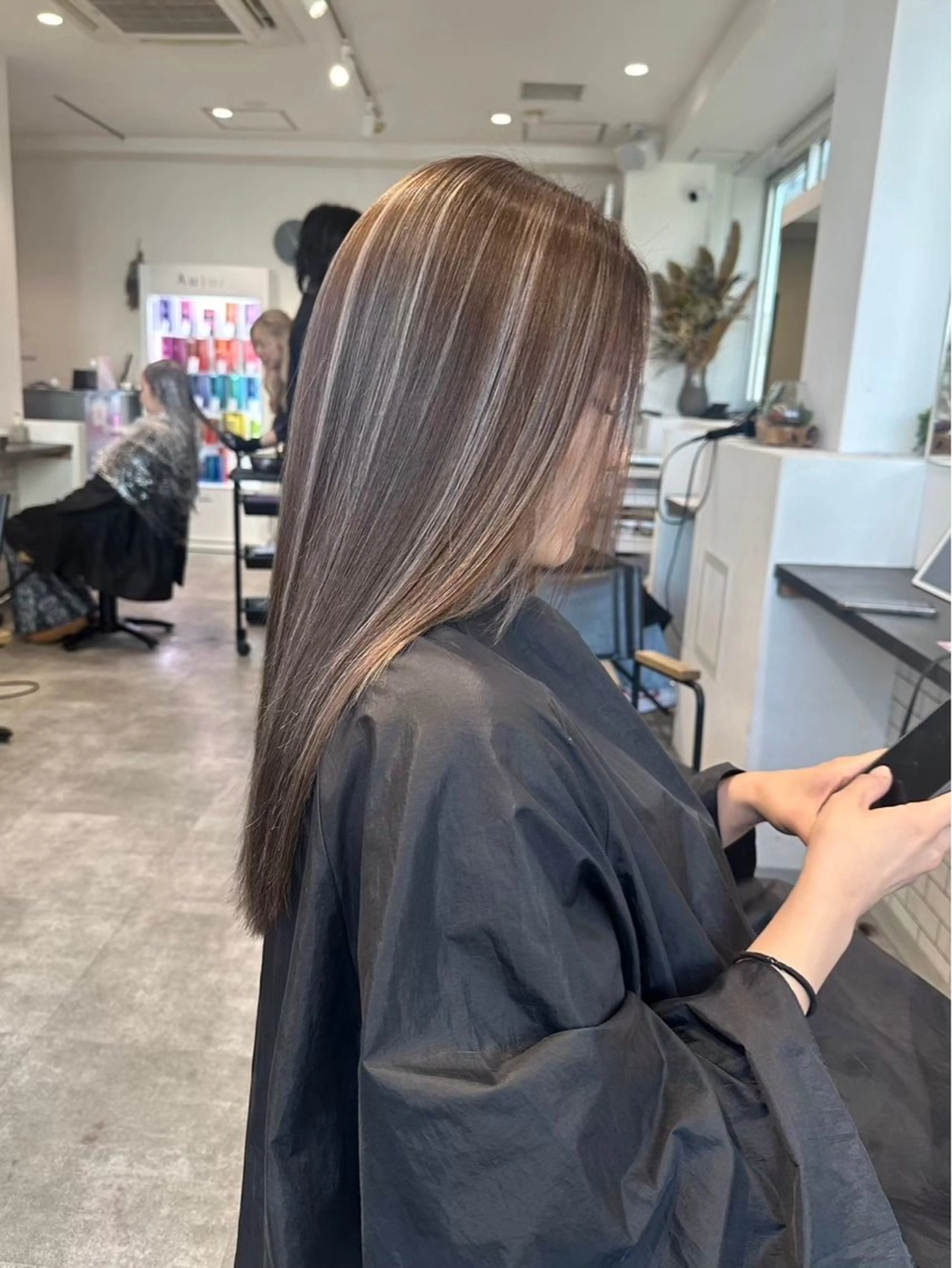 ショート ヘアカラー kalahair Yukaのヘアスタイル