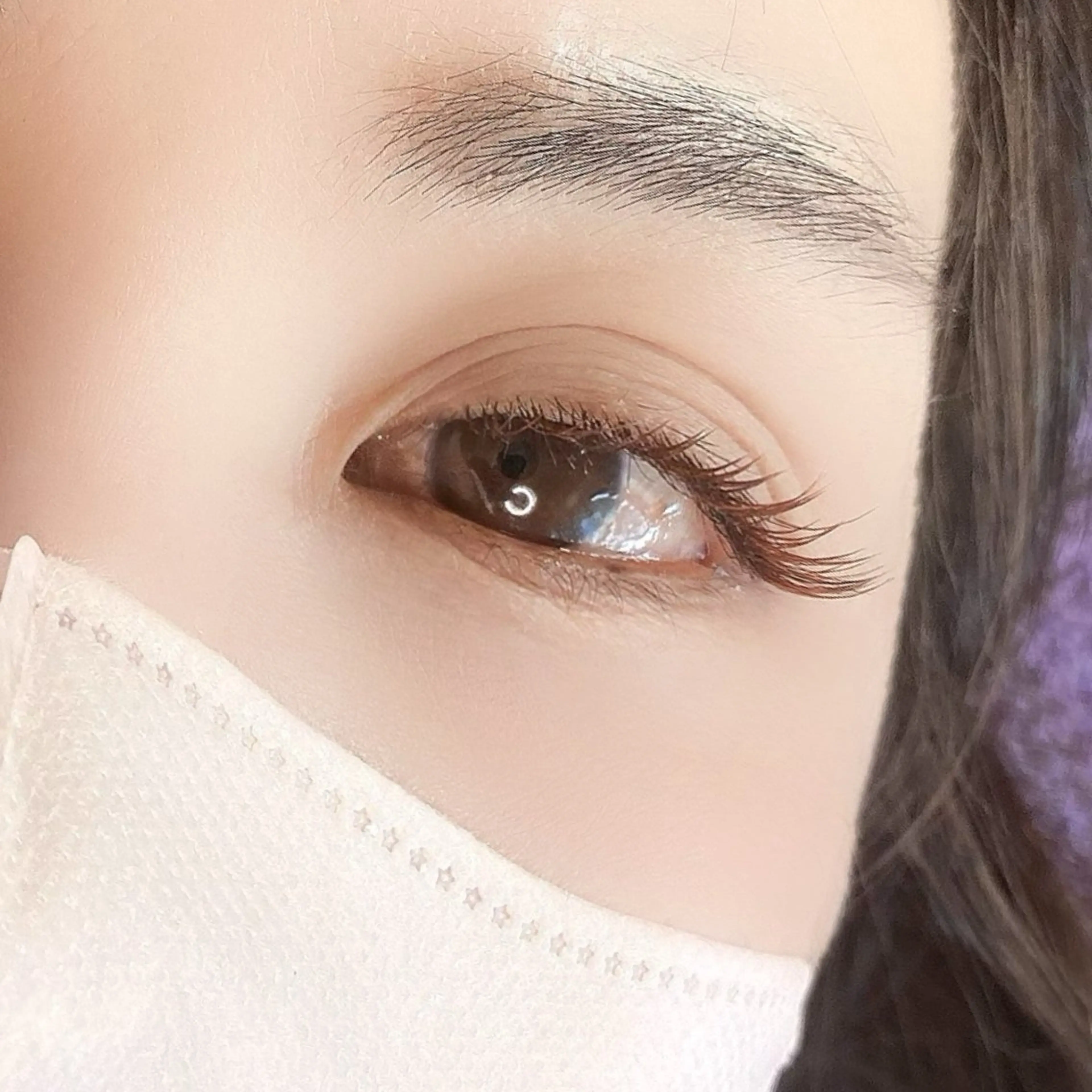 マツエク・マツパ ブラウンラッシュ カラーマツエク フラットラッシュ Mia.Rosa naokoの眉毛・アイブロウイメージ