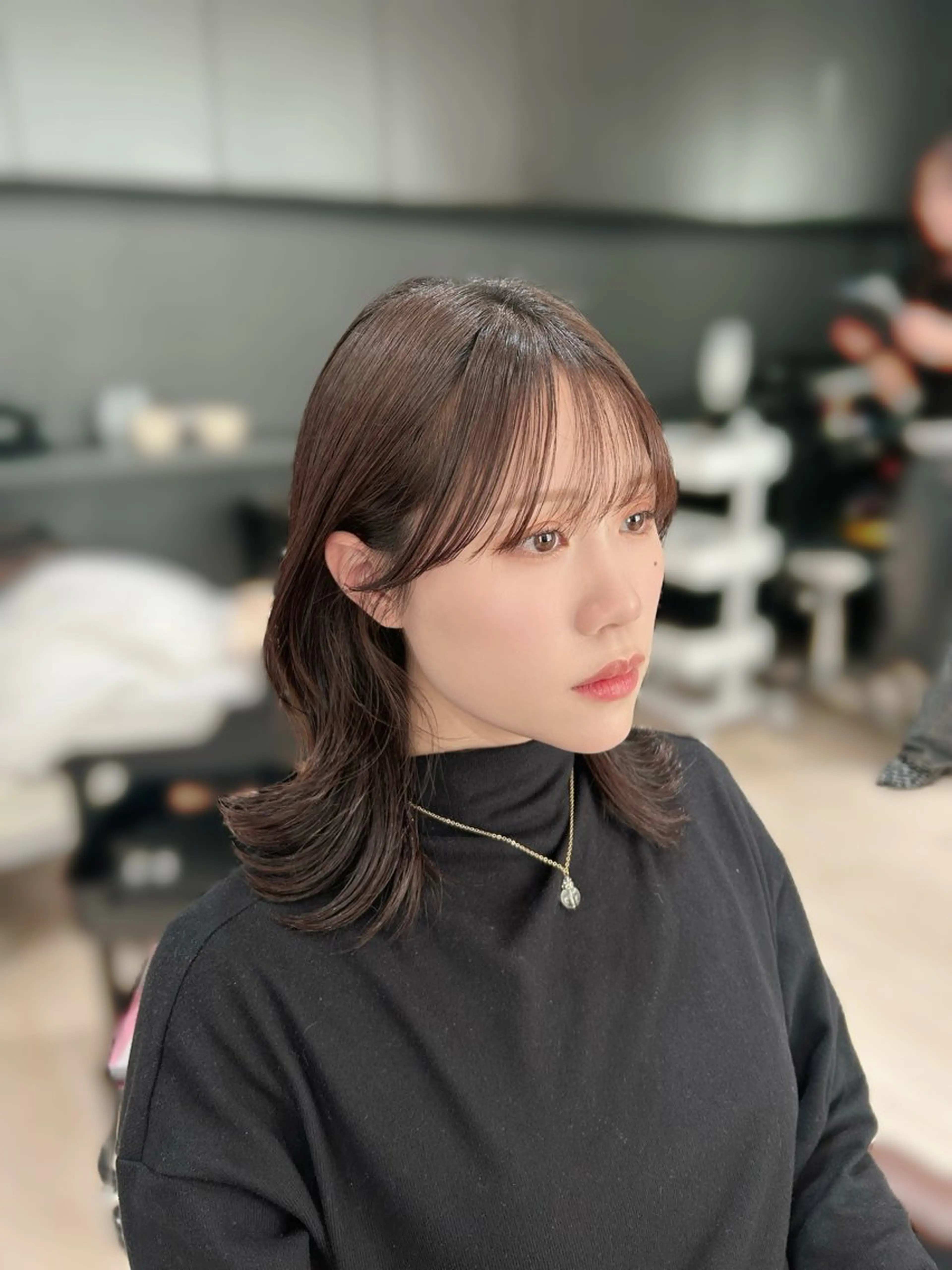 ミディアム カット ヘアカラー トリートメント 🎀大竹美侑/顔まわ りカット/レイヤーのヘアスタイル