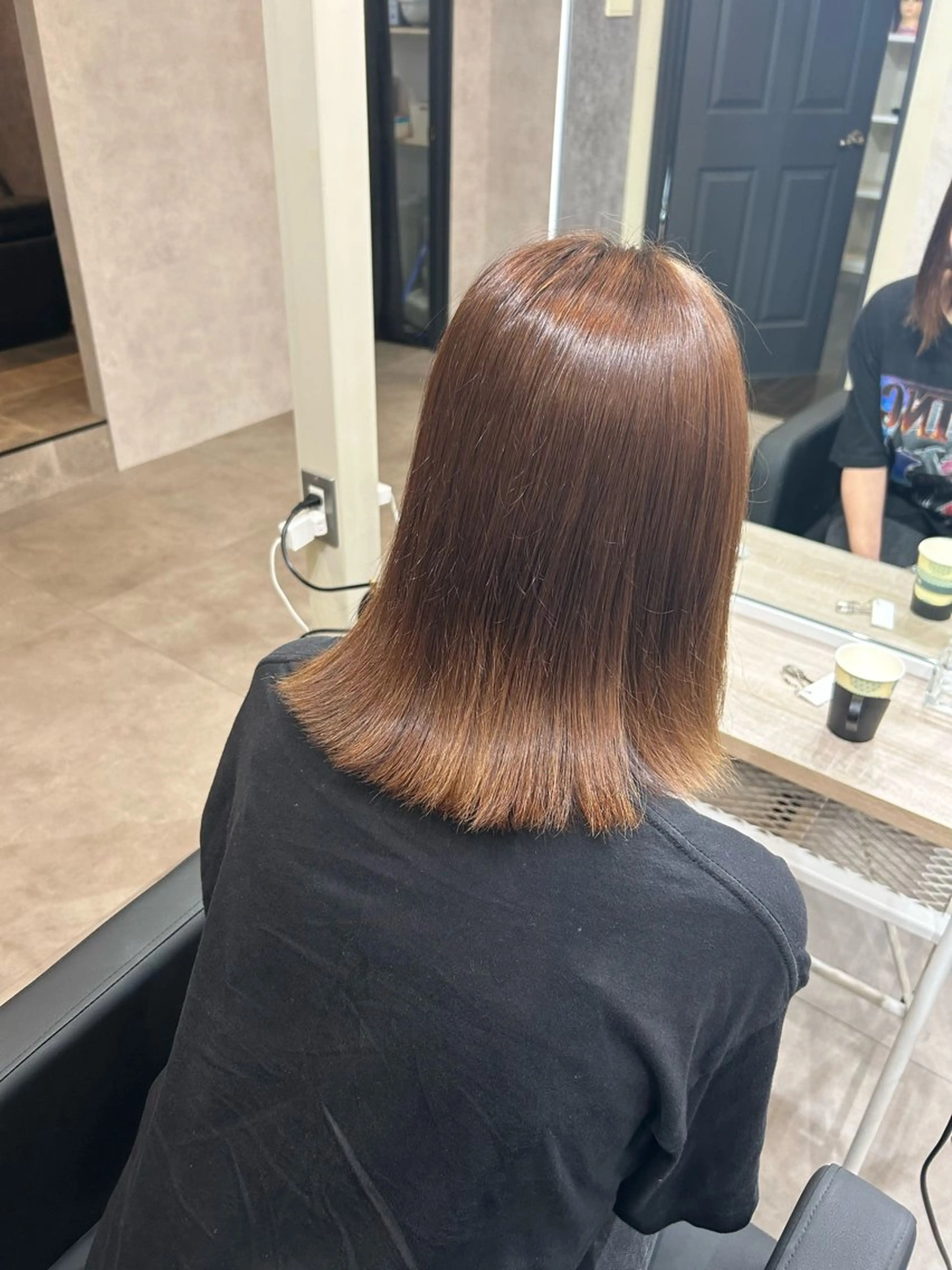 ミディアム 縮毛矯正 上島 愛永のヘアスタイル