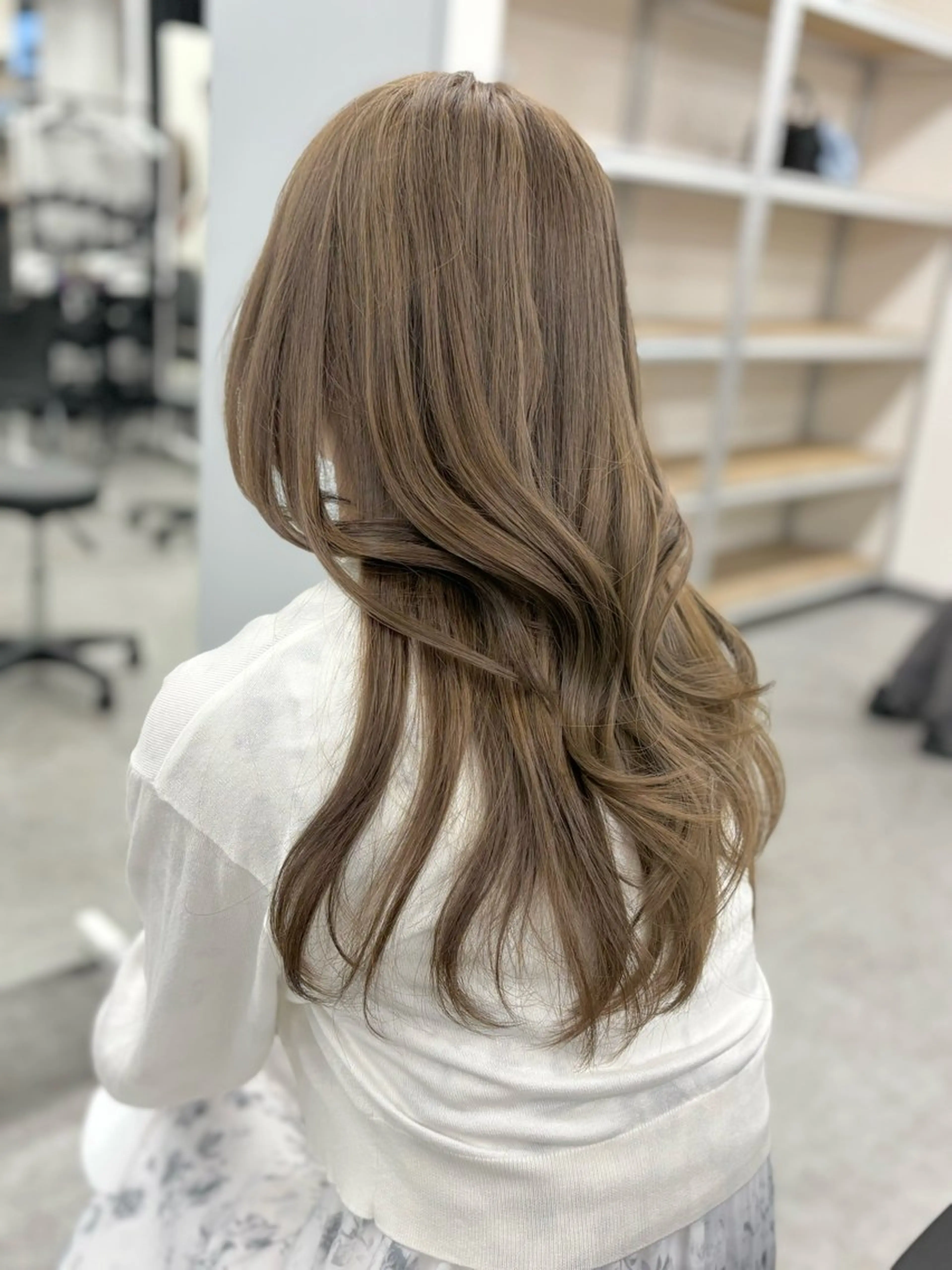 ロング カラー ヘアカラー トリートメント 透明感💕今っぽ似合 わせ𝐍𝐨. 𝟏のヘアスタイル