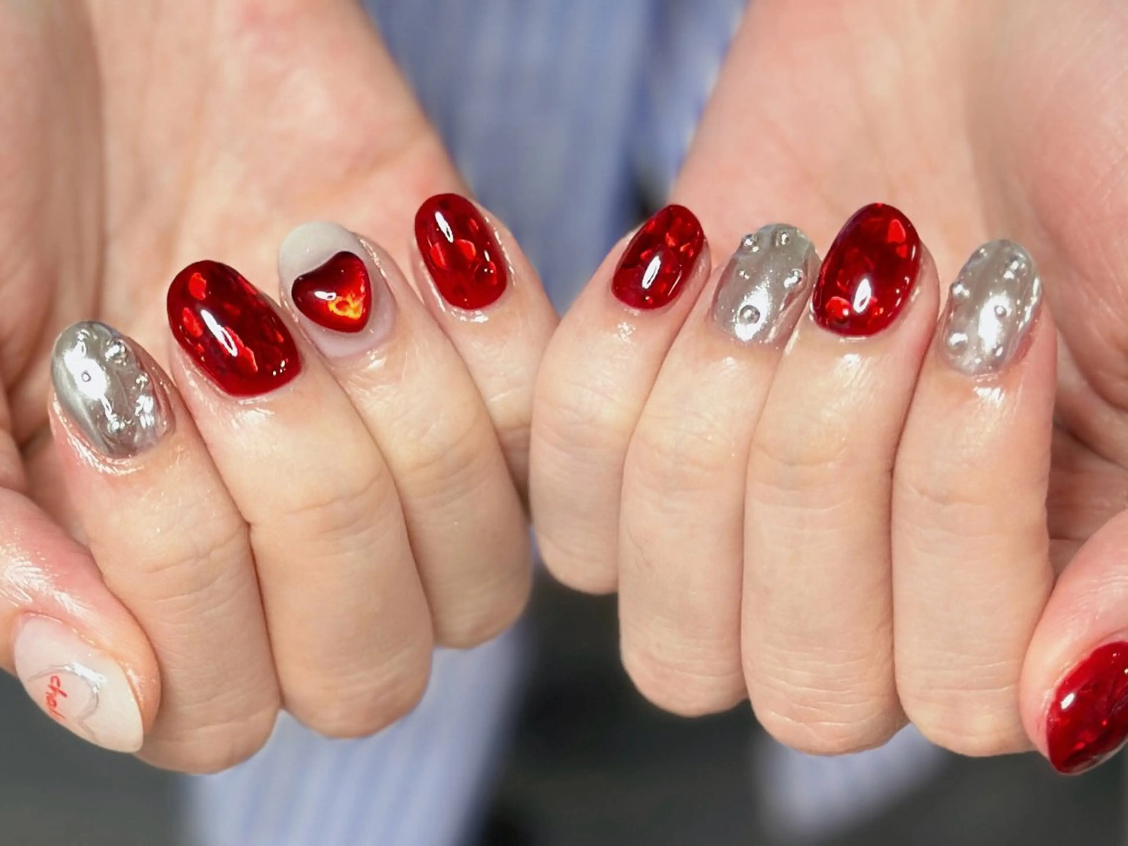 ネイル アートネイル オーロラネイル チークネイル フレンチネイル ガラスフレンチ 🎀YooLi Nail salonのネイルデザイン