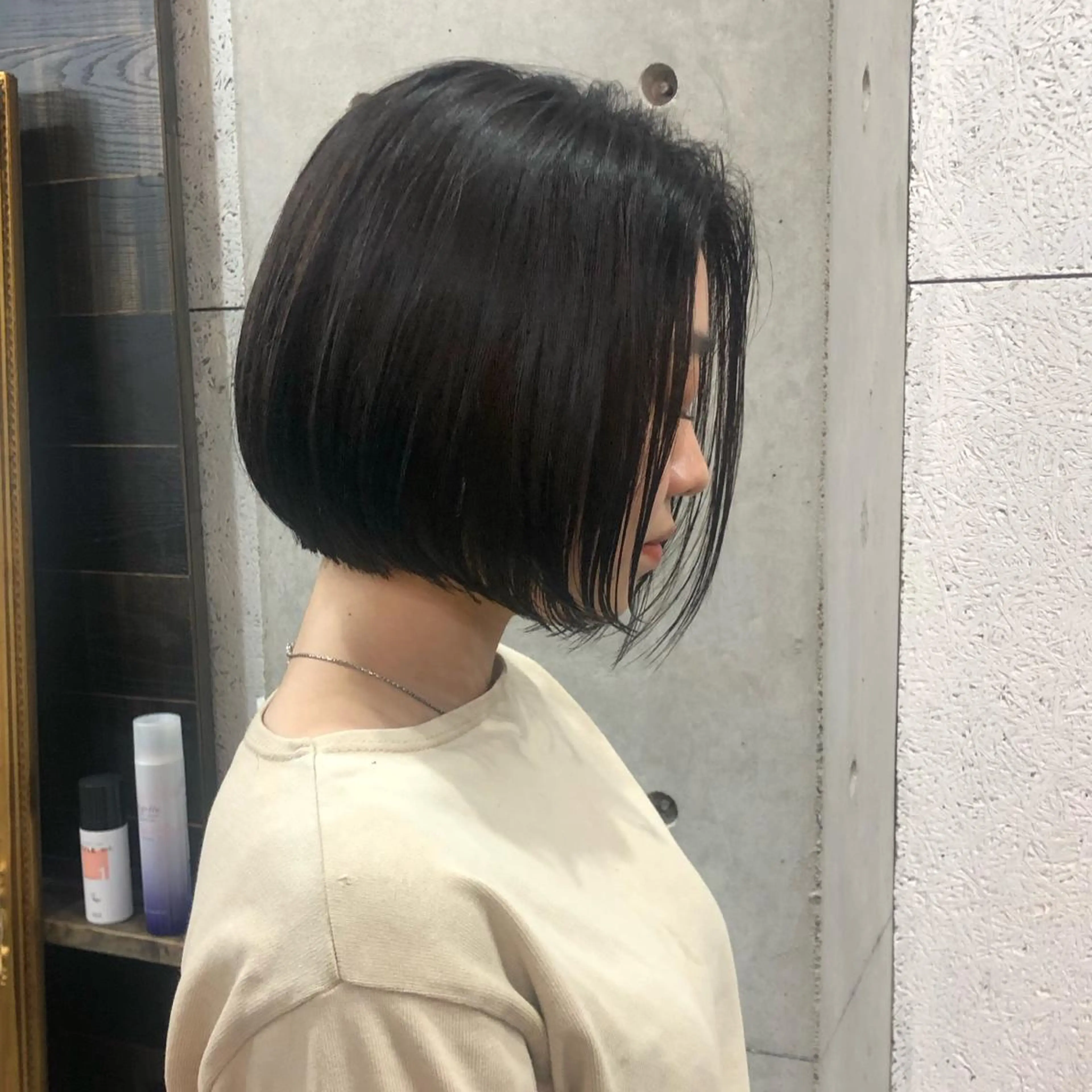 ショート カラー キッズ ネイル マツエク・マツパ ナチュラル ボブ シンプルネイル 中山 天地のヘアスタイル