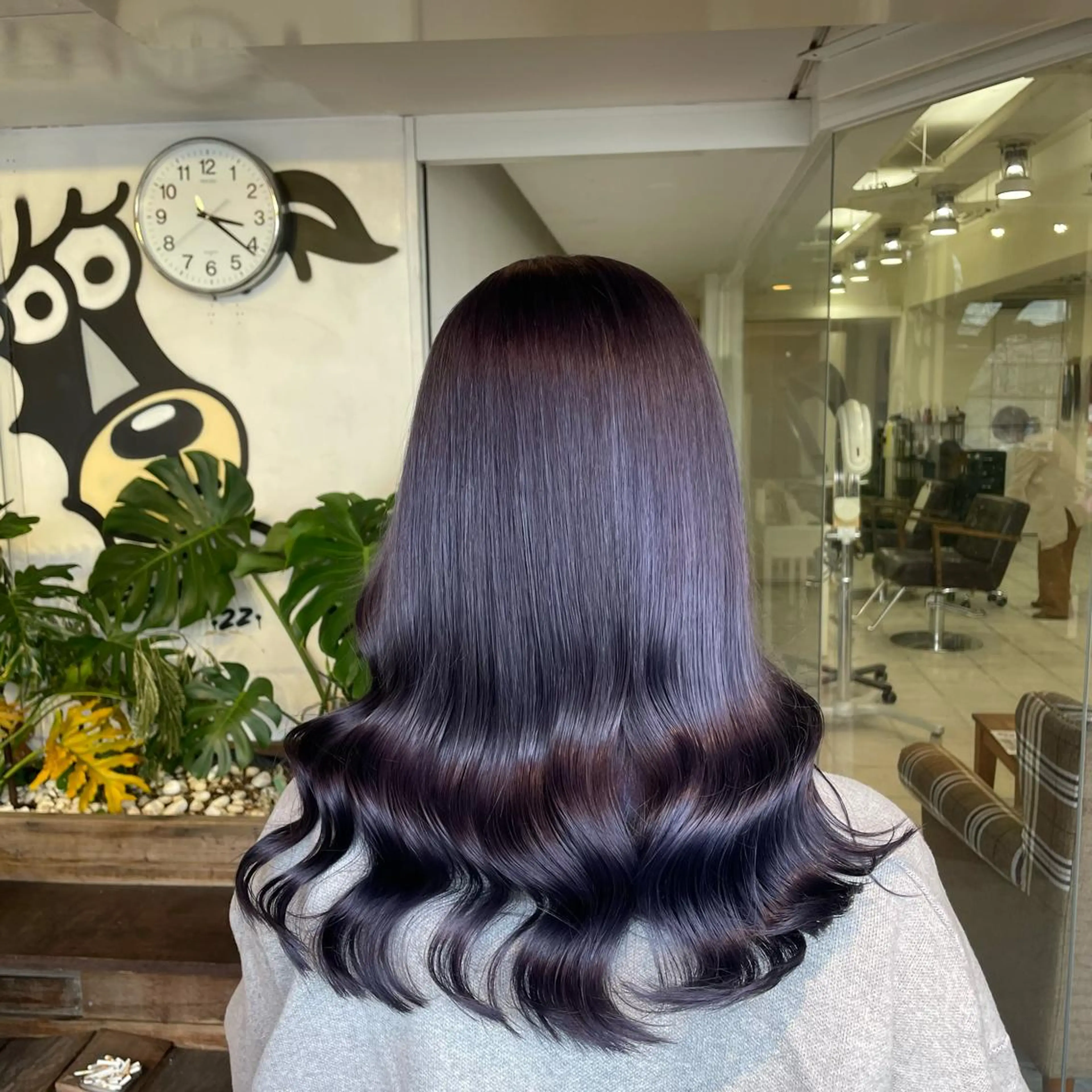 ミディアム カラー ディープラベンダー ラベンダーカラー Hiroto／ インナーカラー／神戸のヘアスタイル