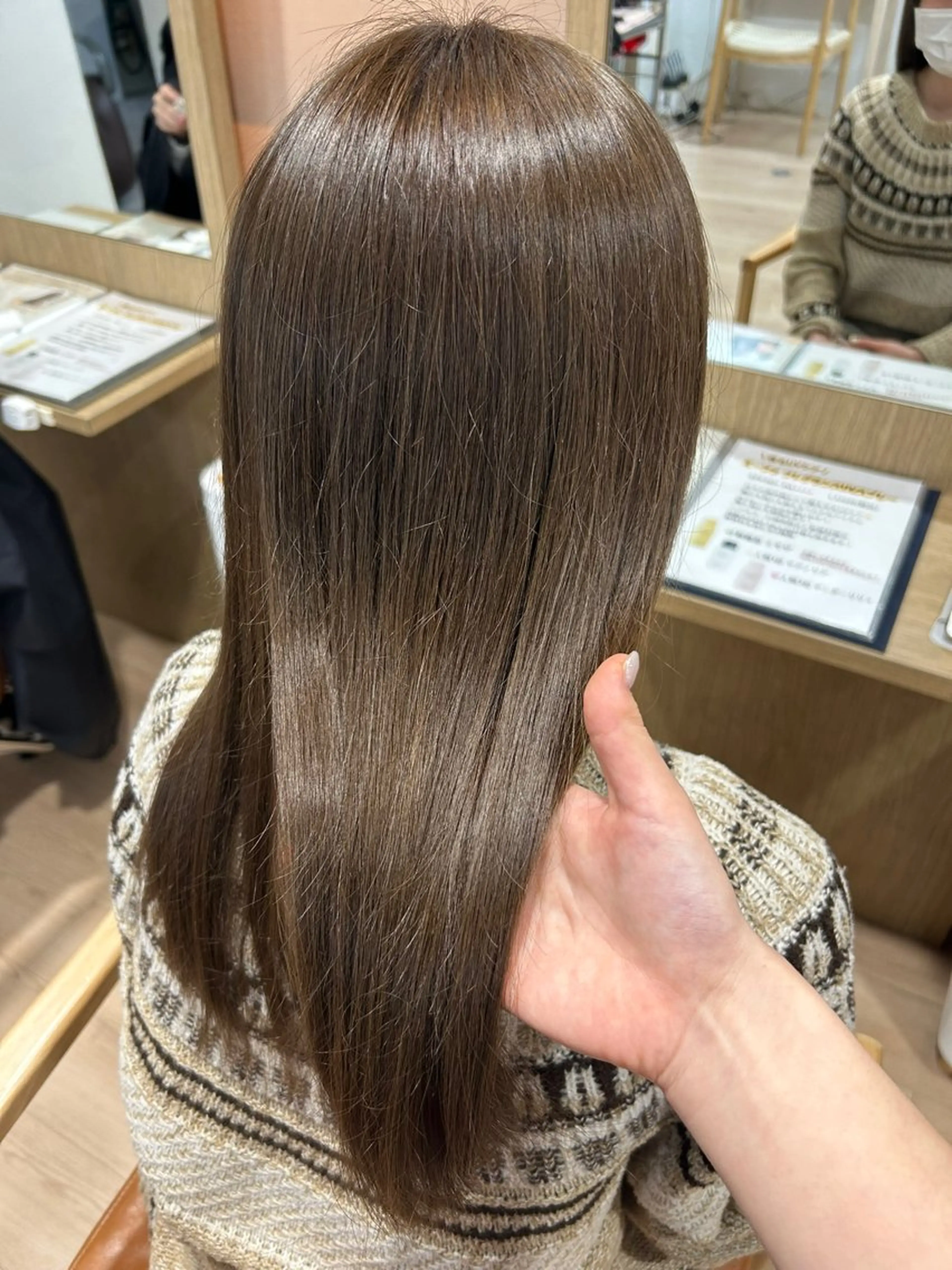 ロング 【金山】カット モデル/小西 サラのヘアスタイル