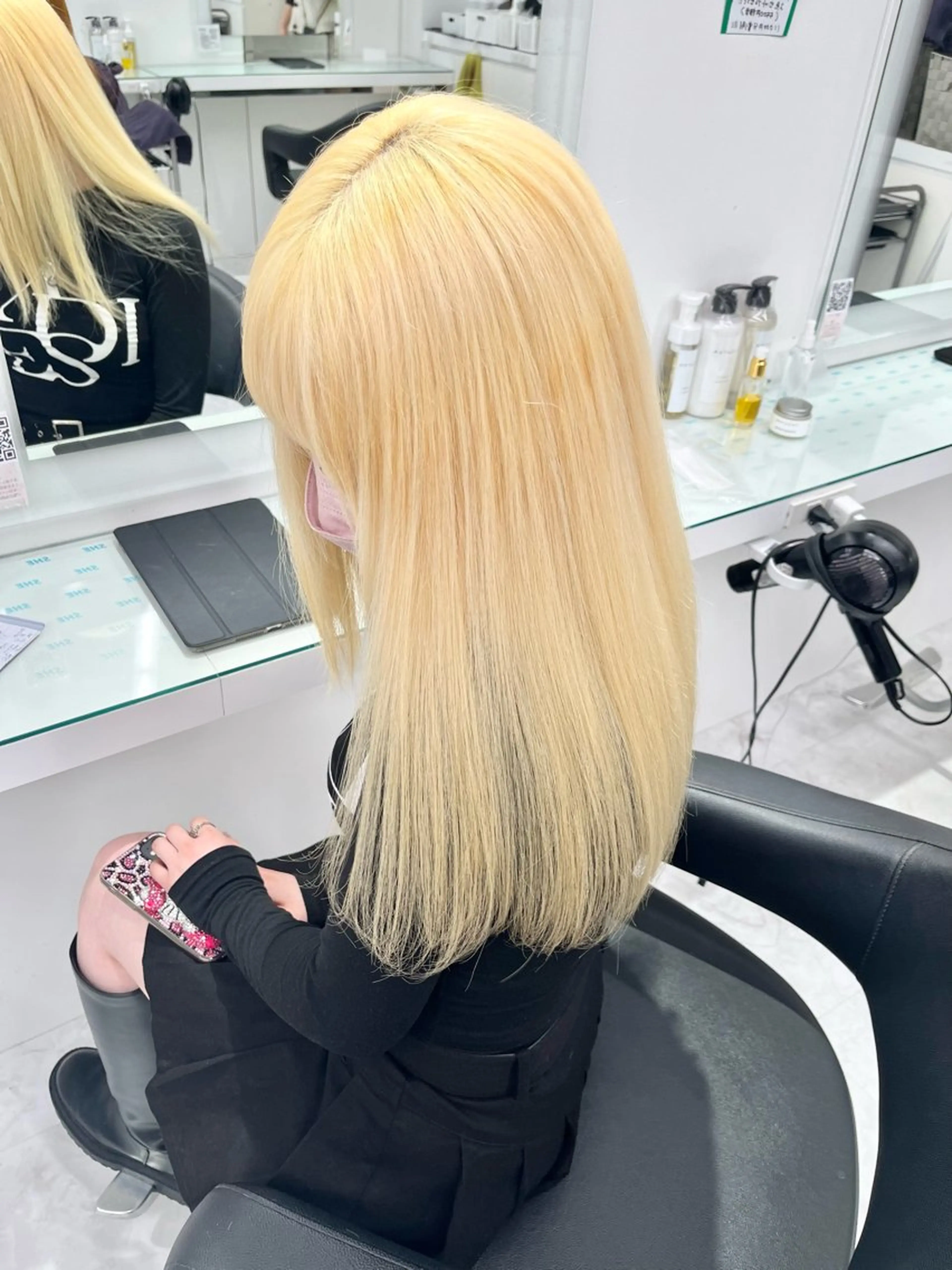 ロング カラー ヘアアレンジ ヘアカラー トリートメント ヘッドスパ ヘアセット ハイトーン艶カラー 🤍ゆうひのヘアスタイル