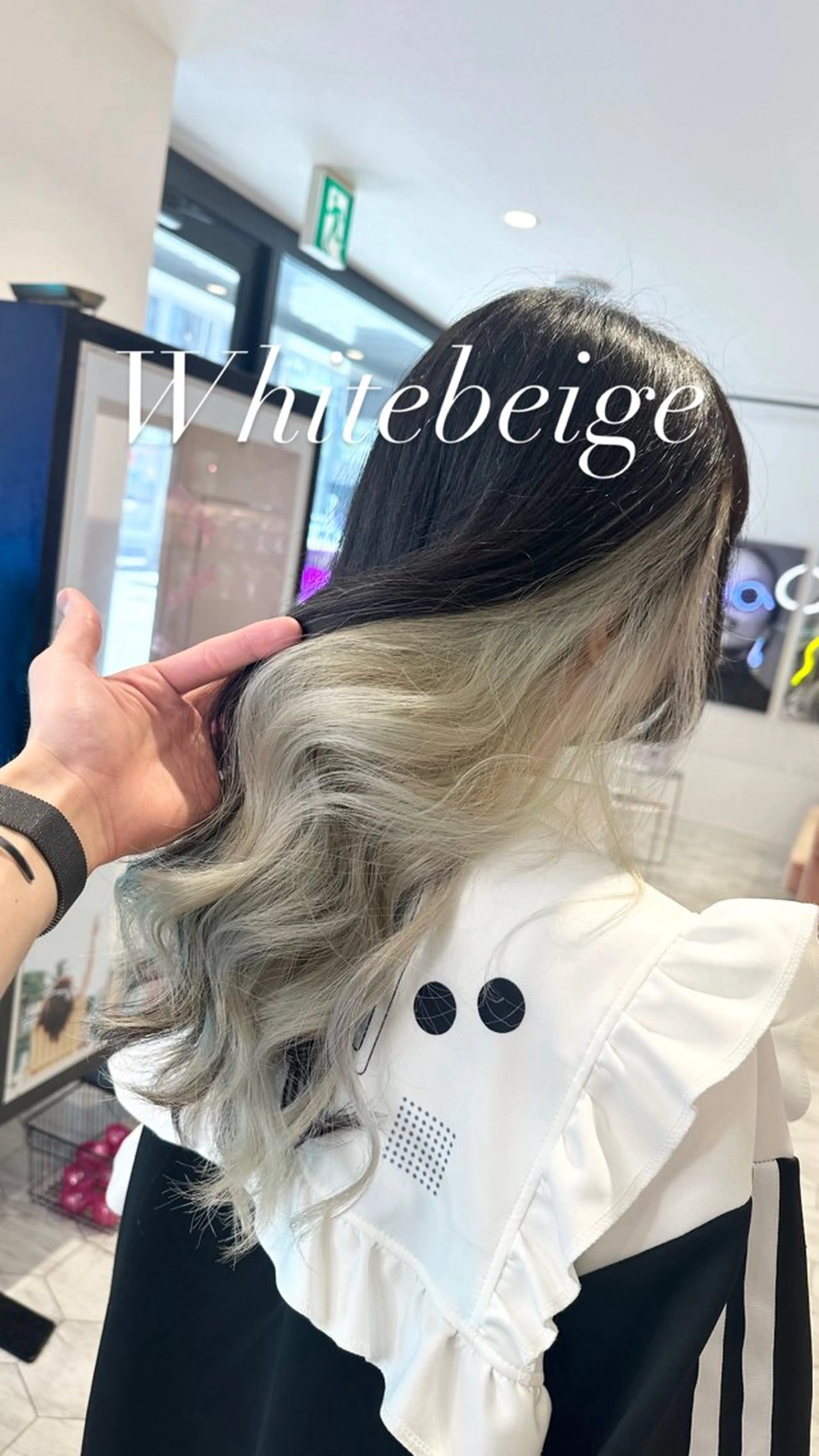 セミロング 西影 祐哉のヘアスタイル