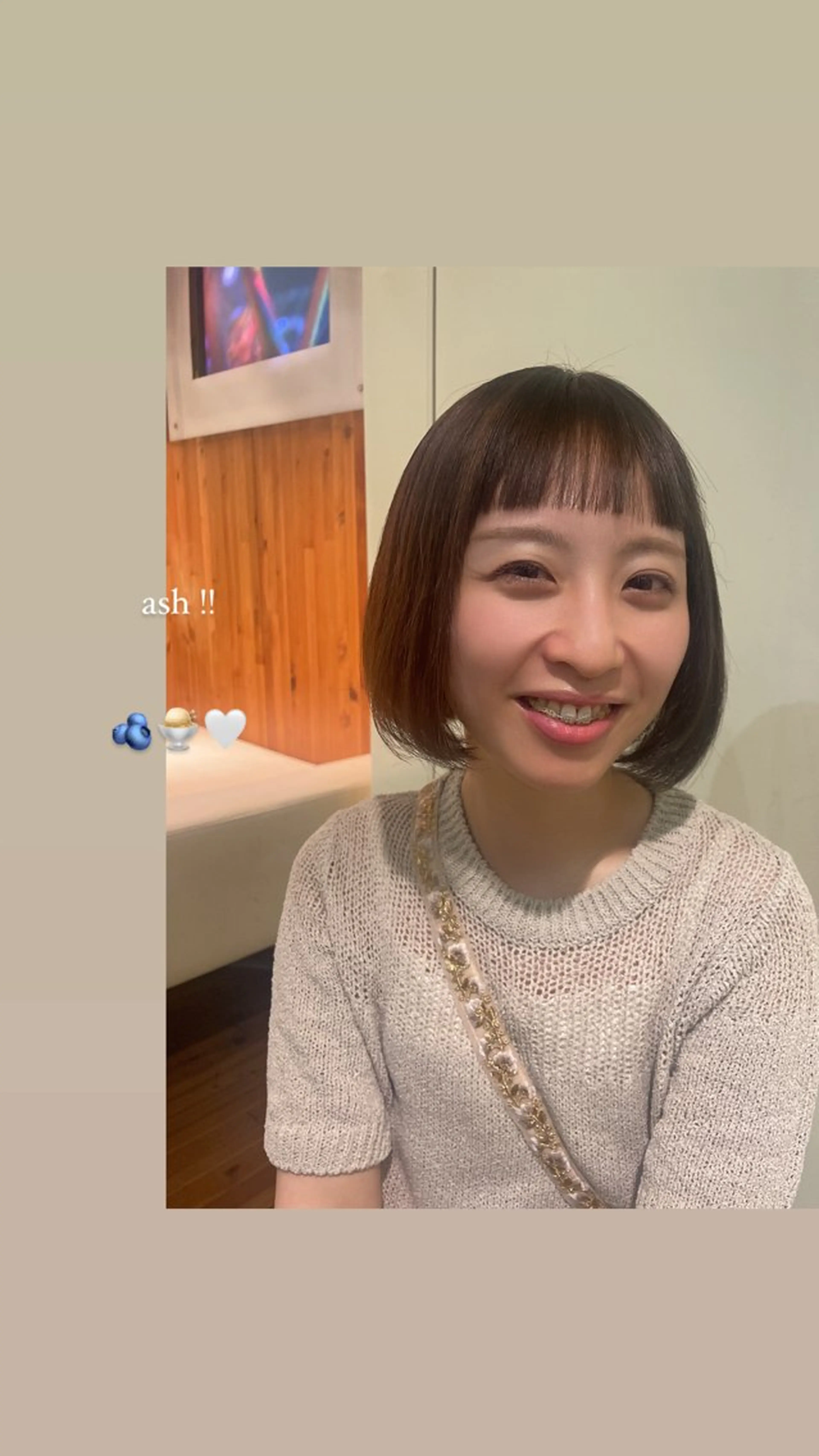 ショート カラー 丸山 愛万音のヘアスタイル