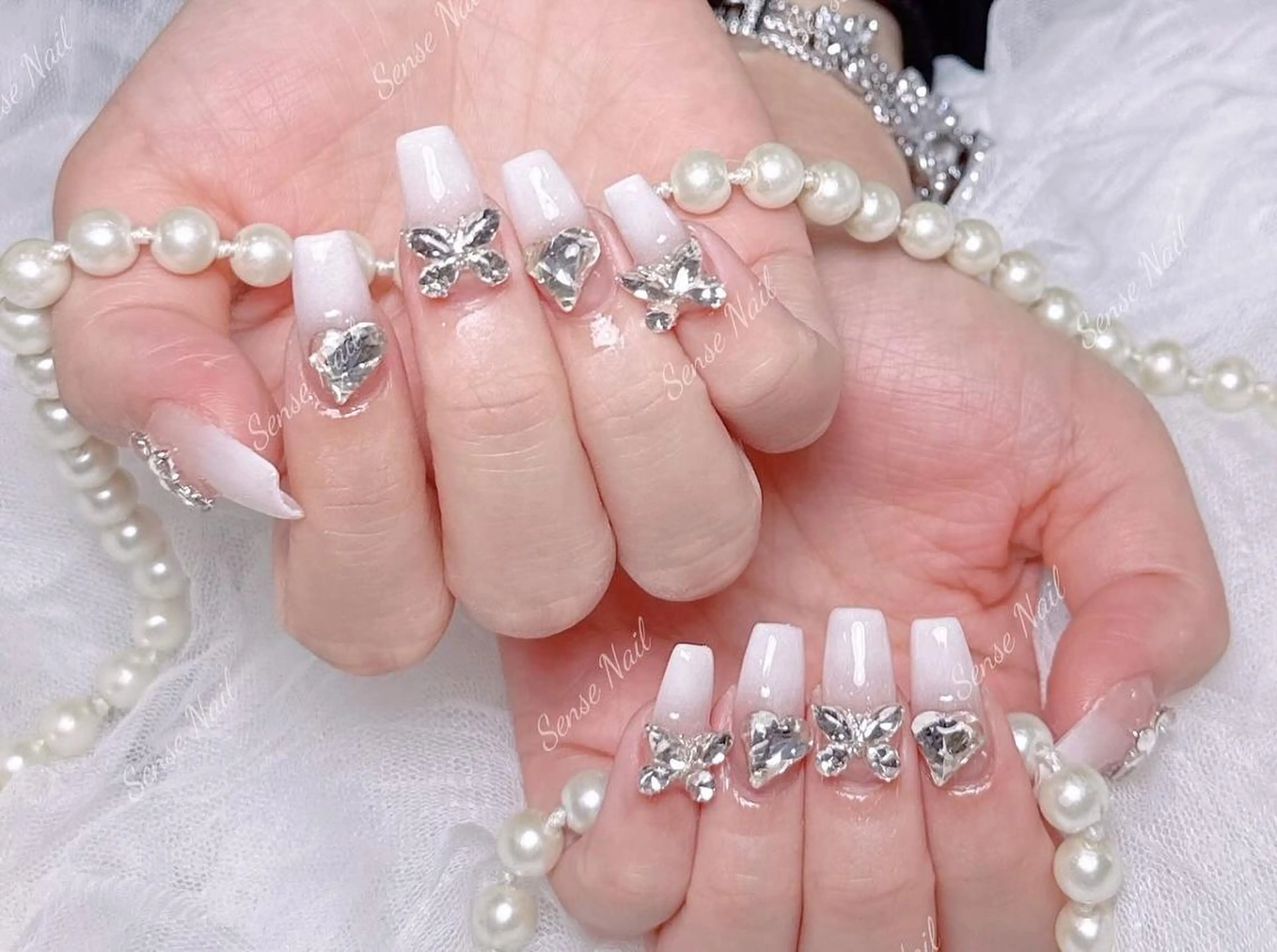 ネイル ハンドネイル ハンドケア Feinn Ink💕のネイルデザイン