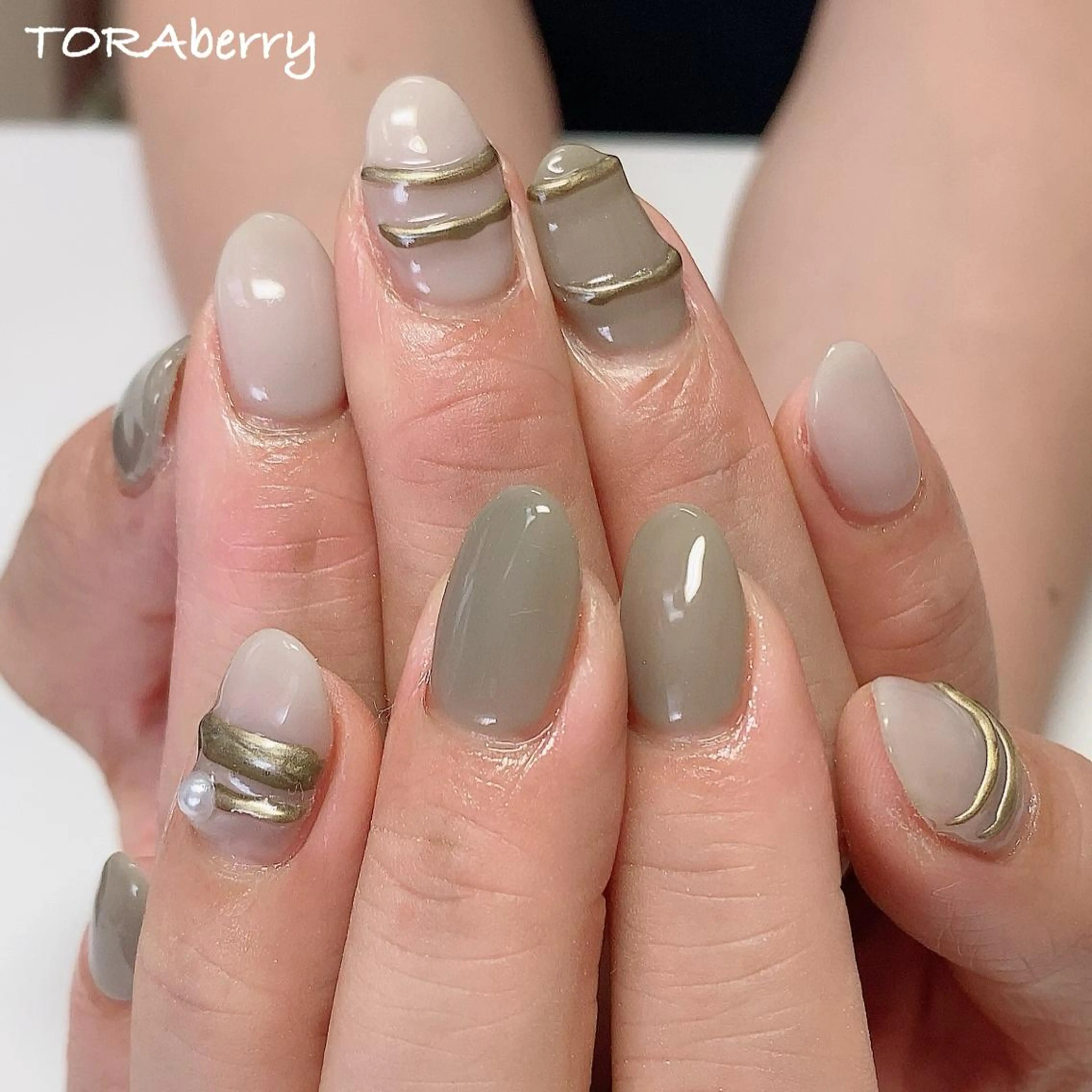 ネイル ハンドネイル ネイリスト なつみのネイルデザイン