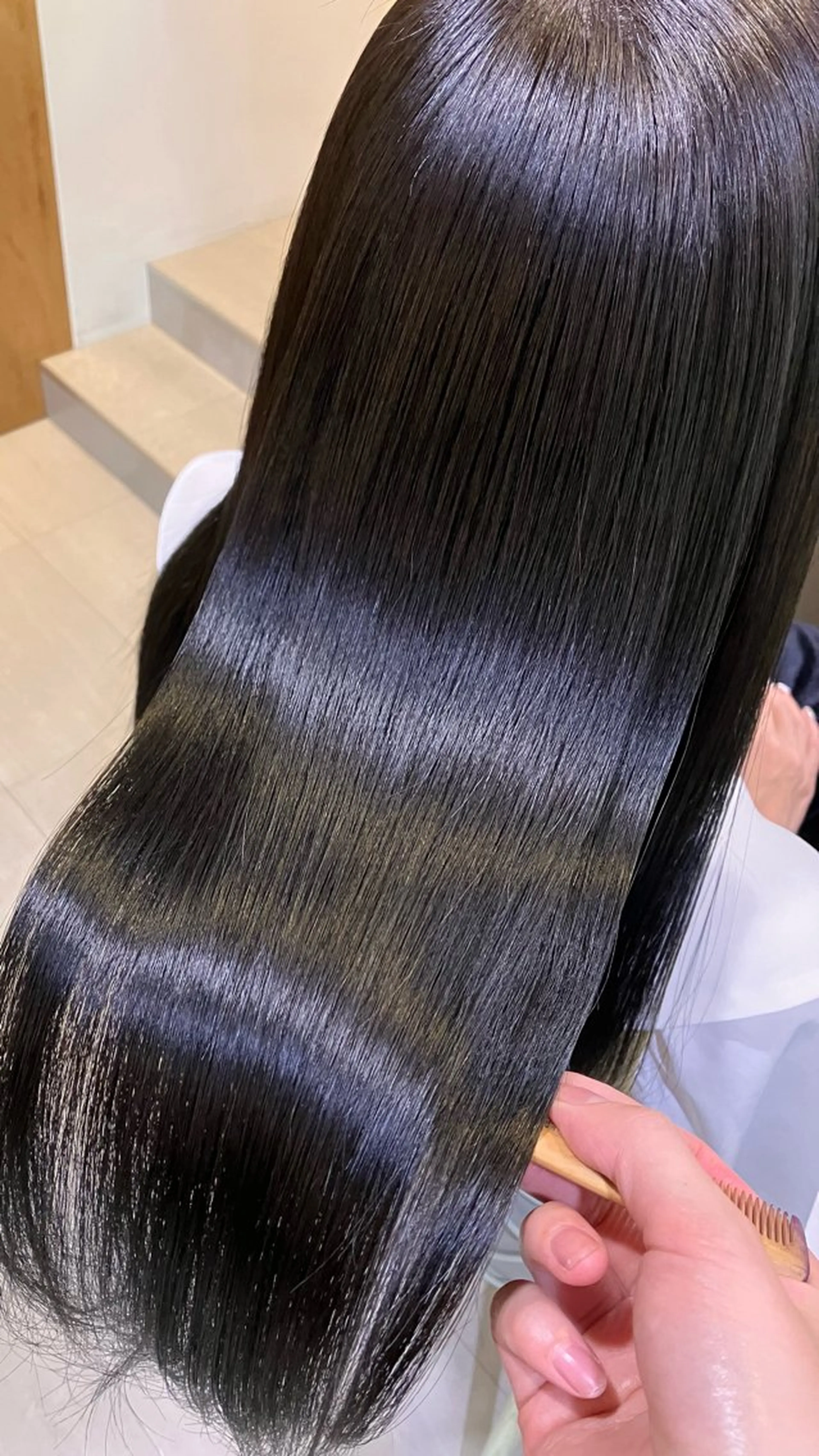 🍂乾燥しやすい季節＆パサつきが気になる方🍂✨内部補修＆艶・保湿✨髪質改善ヘアエステ【¥15,400→¥8,800】の写真