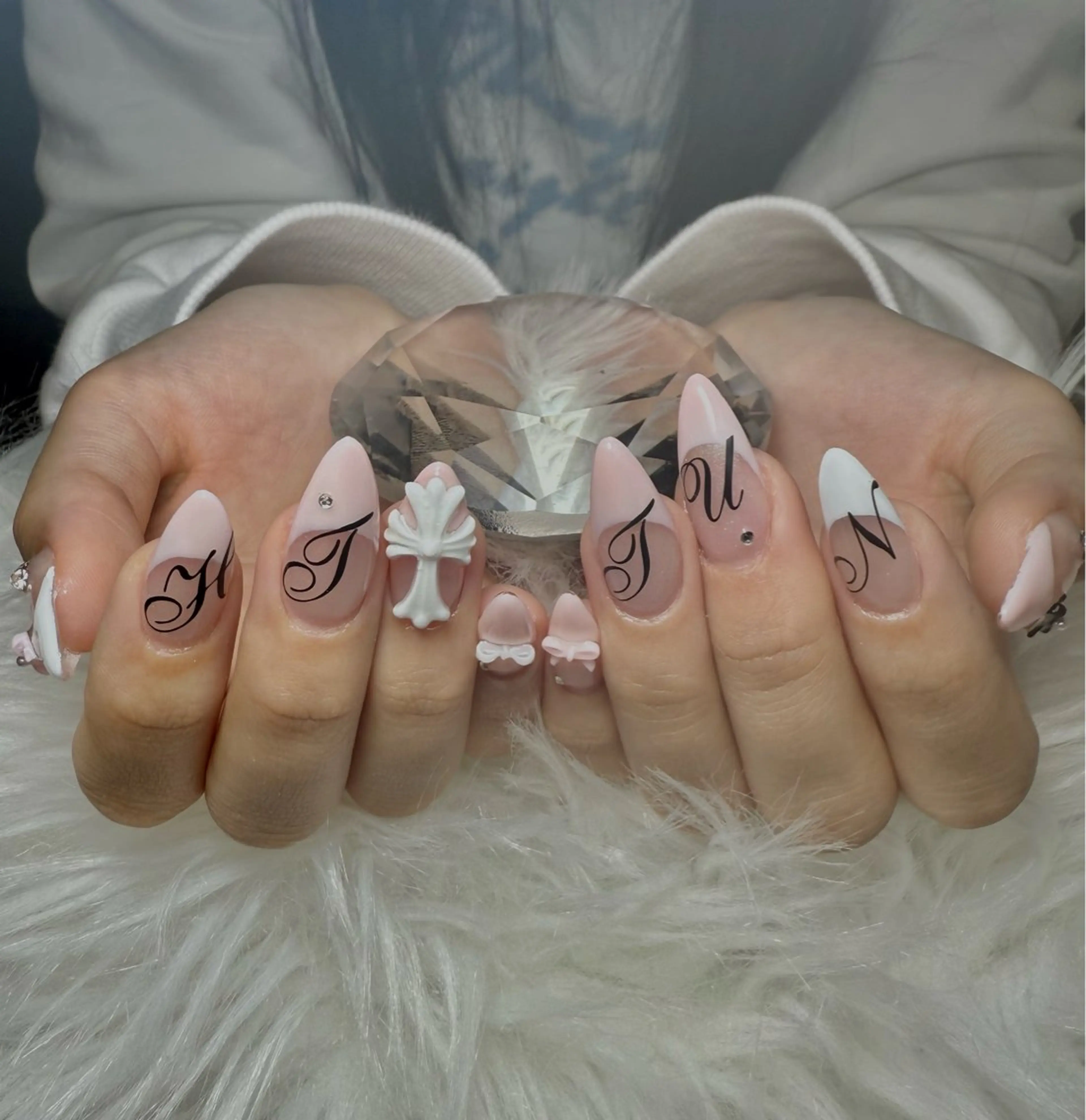 ネイル アートネイル オーロラネイル チークネイル 長さ出し フットネイル ハンドネイル 銀河_ Chan nailsのネイルデザイン