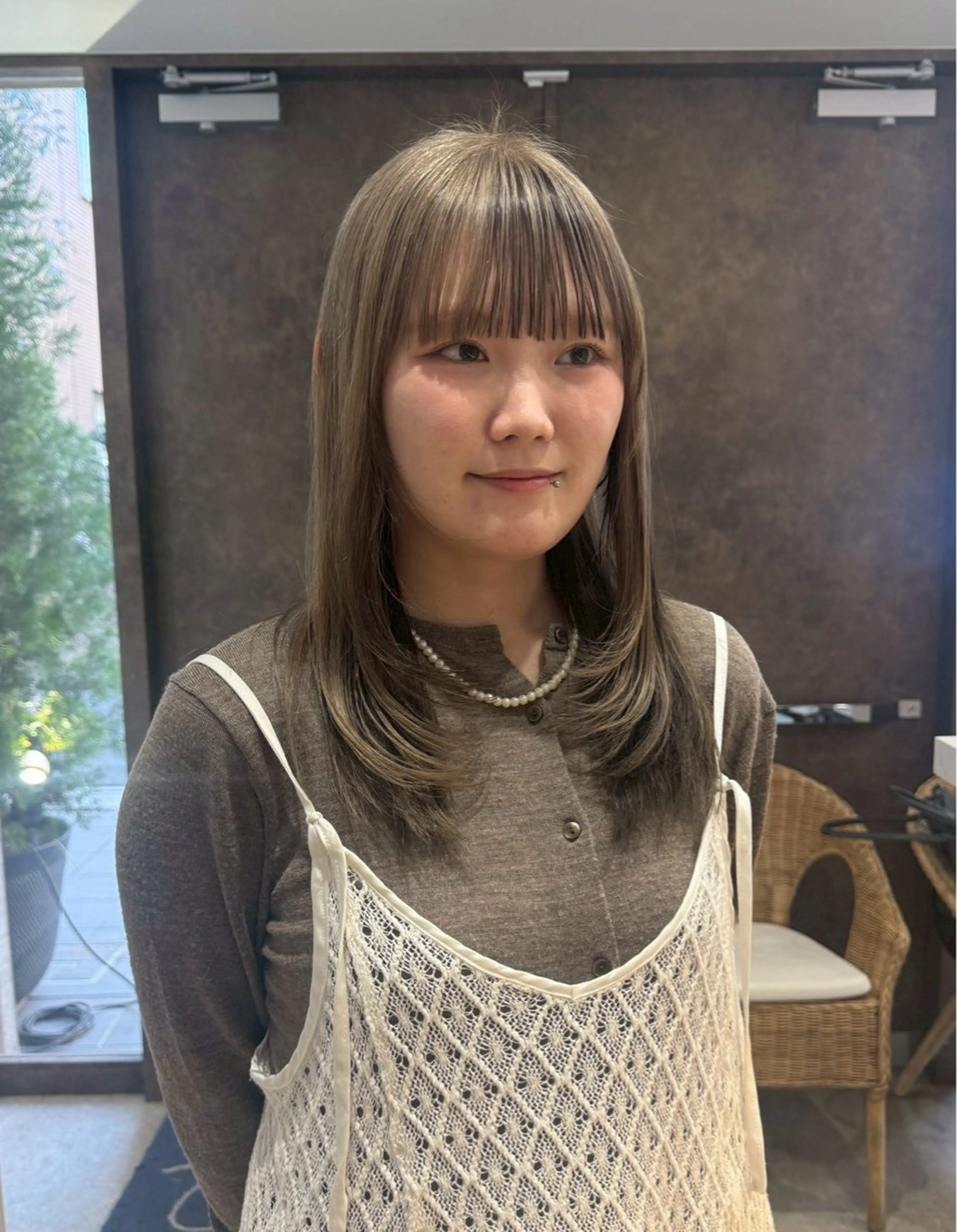 セミロング カラー 縮毛矯正／韓国ヘア AO俊介🌐のヘアスタイル