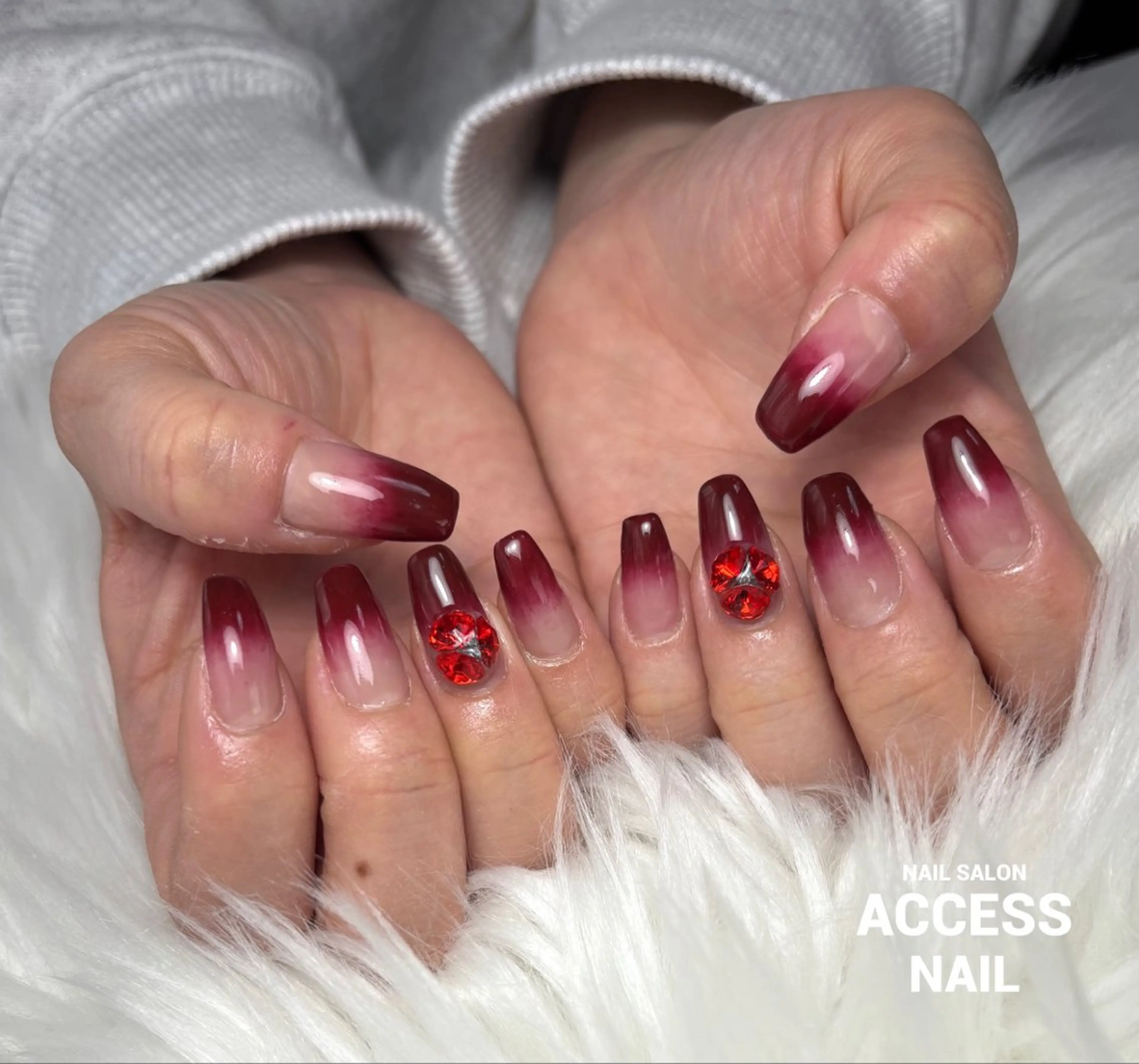 ネイル access nailのネイルデザイン