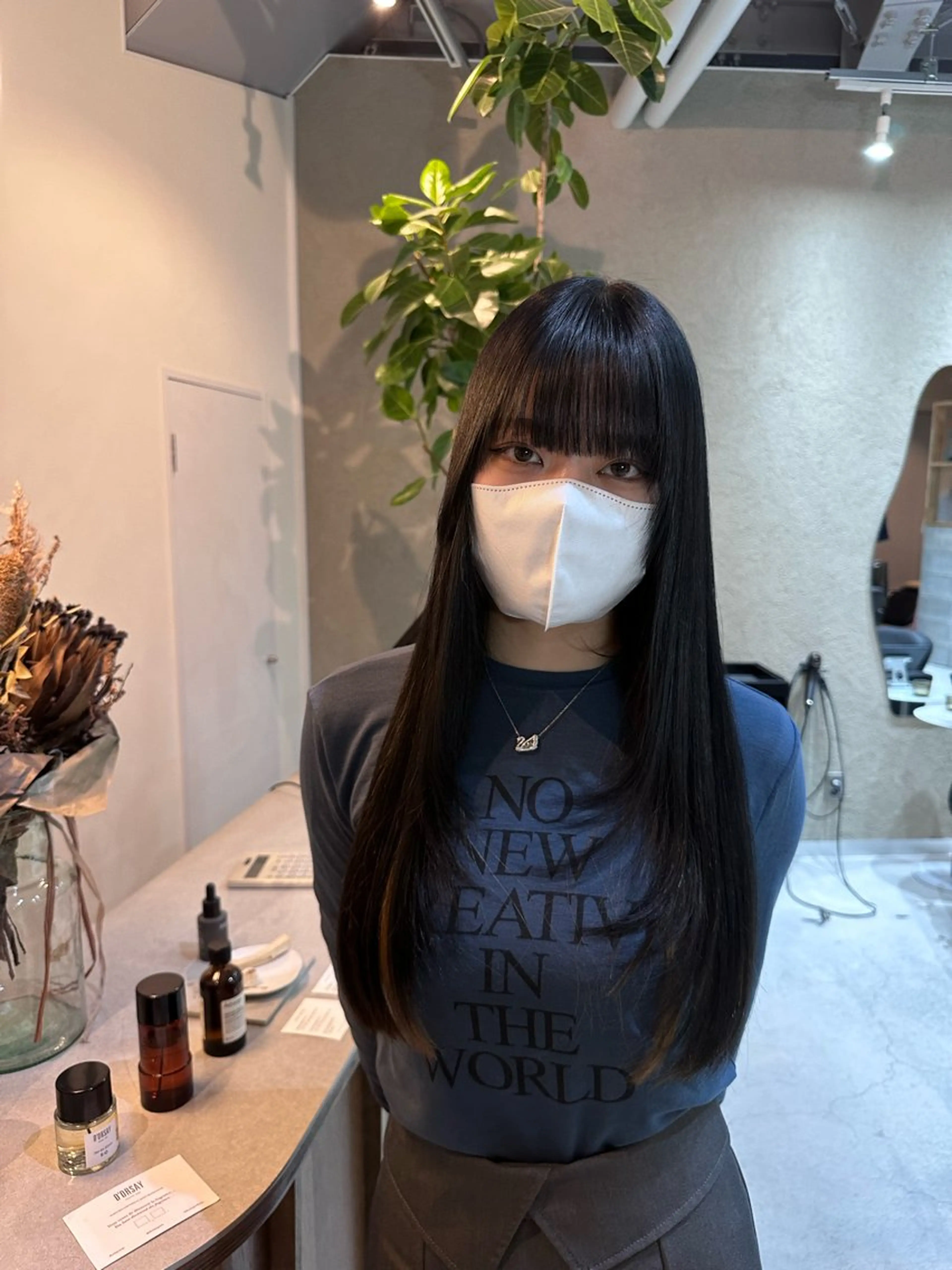 ロング Shiro RENのヘアスタイル