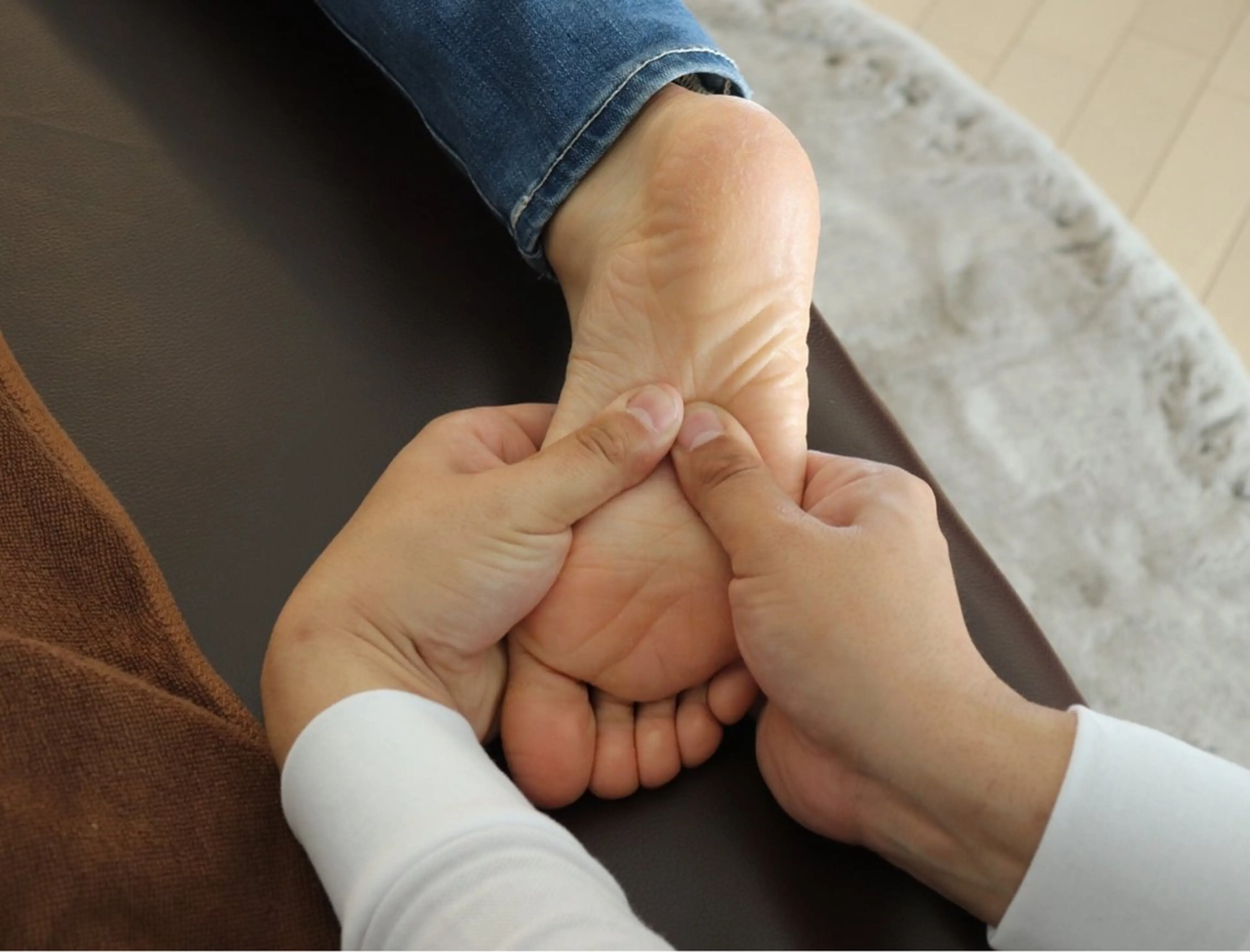 腰～足先まで施術＊フットマッサージ（足つぼ）40分の写真