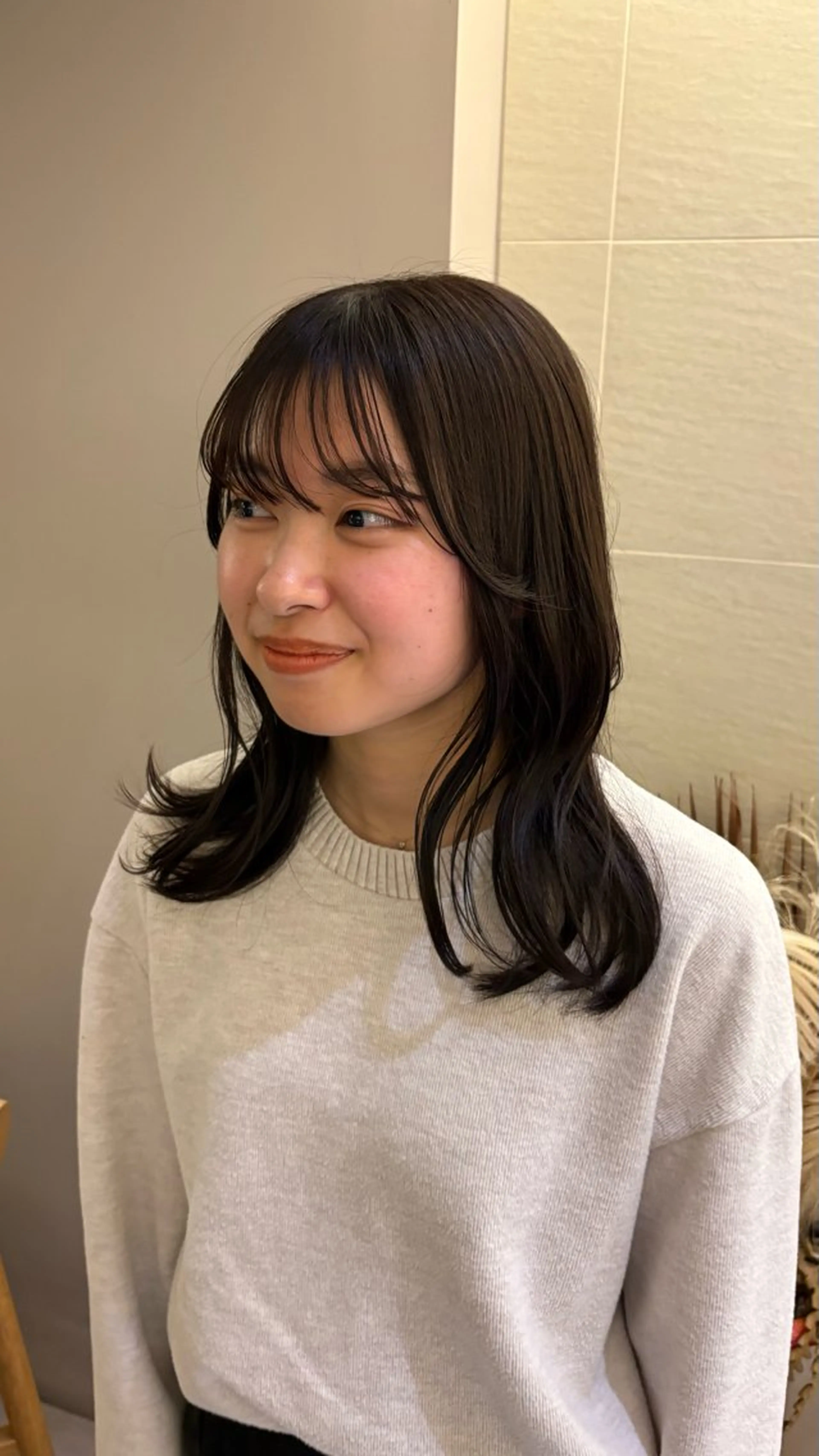 ミディアム カラー 《無料カットモデル / perm》ナミのヘアスタイル