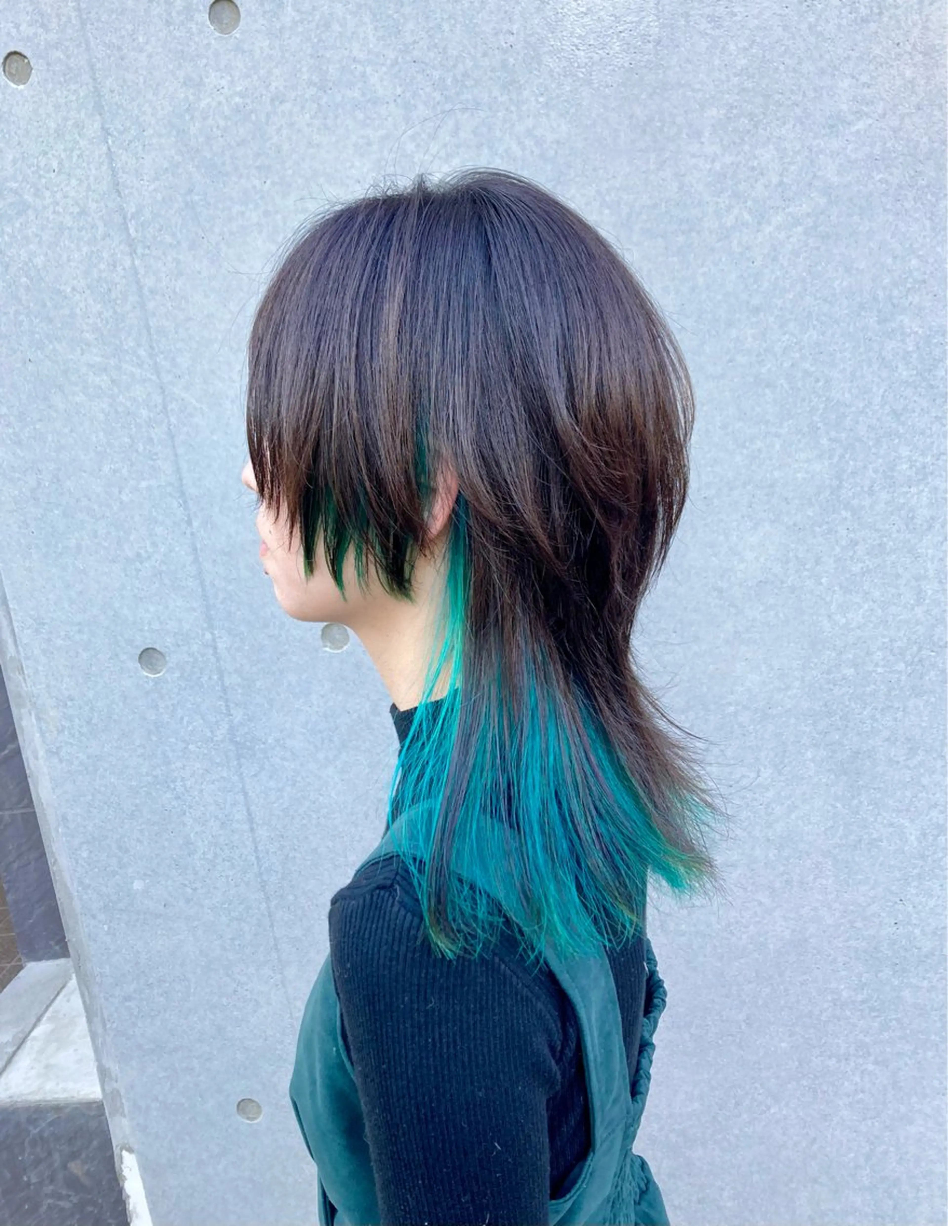 ミディアム カット ヘアカラー 田牧 みゆきのヘアスタイル