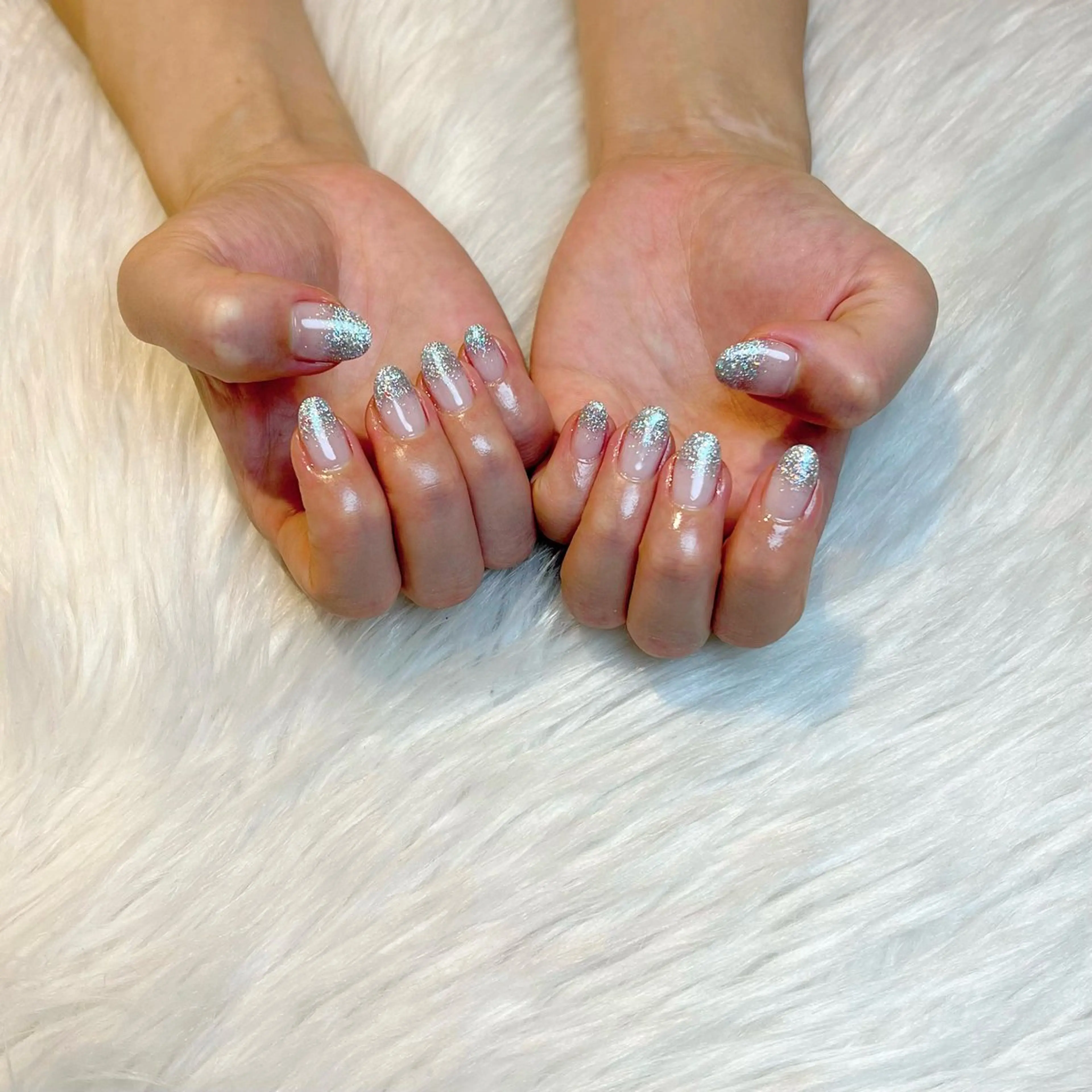 ネイル ラメ(グリッター) ラメグラデーション ハンドネイル Lino+ ネイル&よもぎ蒸しのネイルデザイン