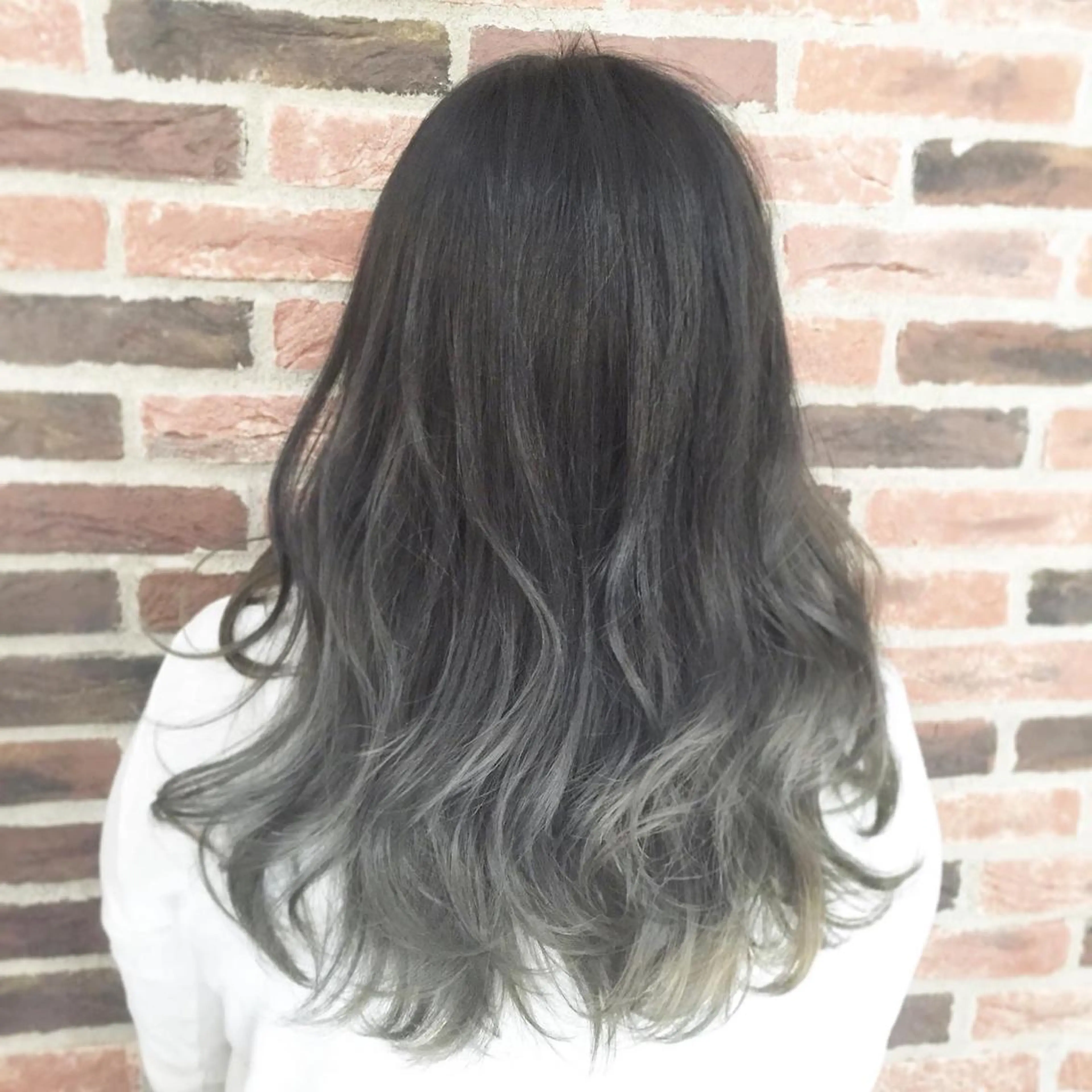 セミロング 髪質改善　jewel box~私のトリートメント~東梅田店所属・💎髪質改善専門 jewel boxのヘアスタイル