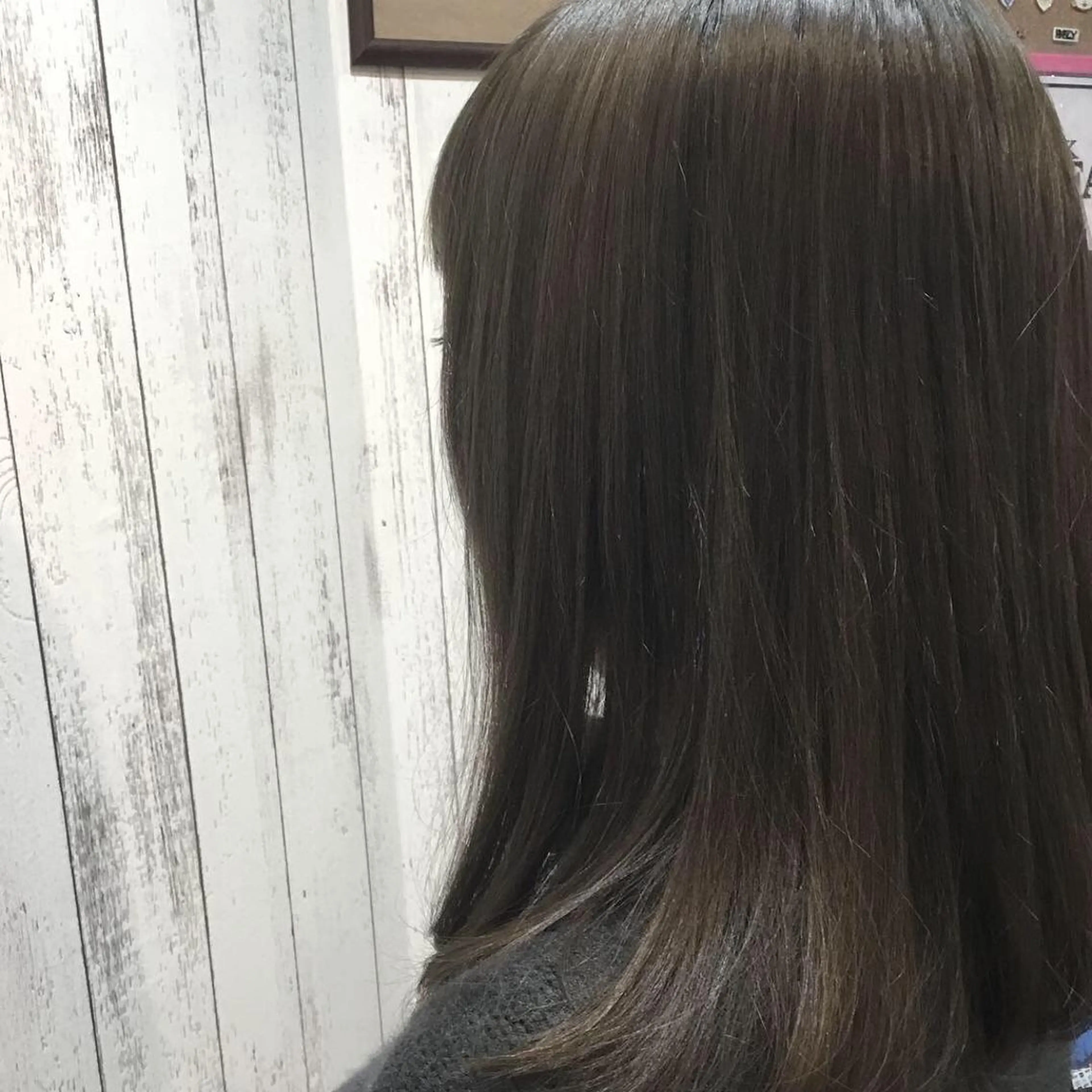ミディアム カラー パーマ 金崎 新吾のヘアスタイル