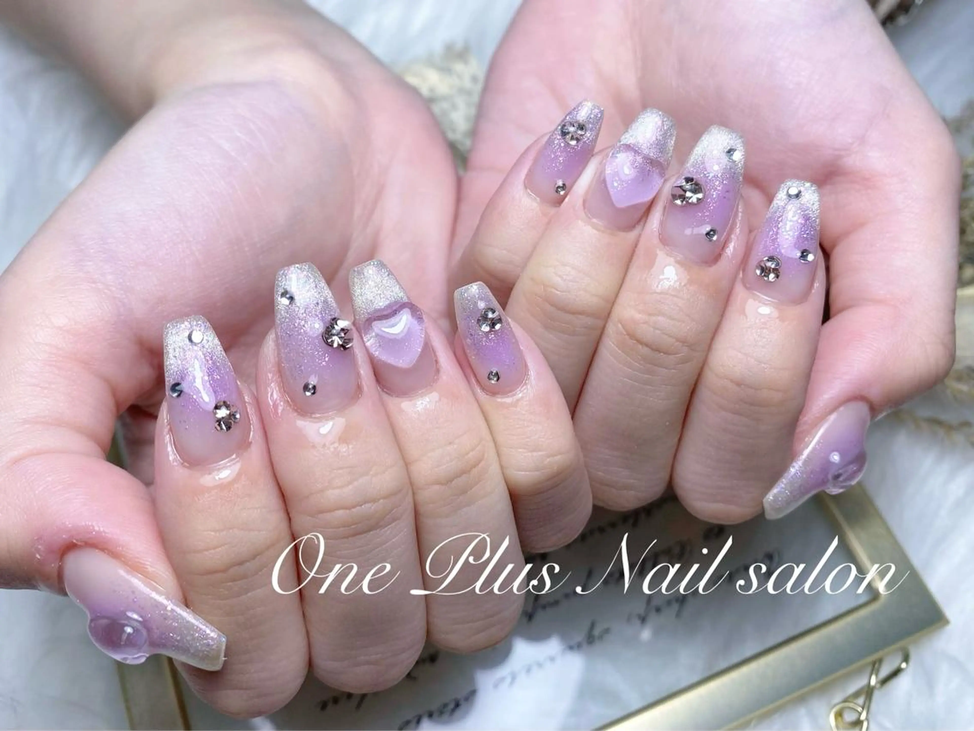 ネイル One Plus Nail Salonのネイルデザイン