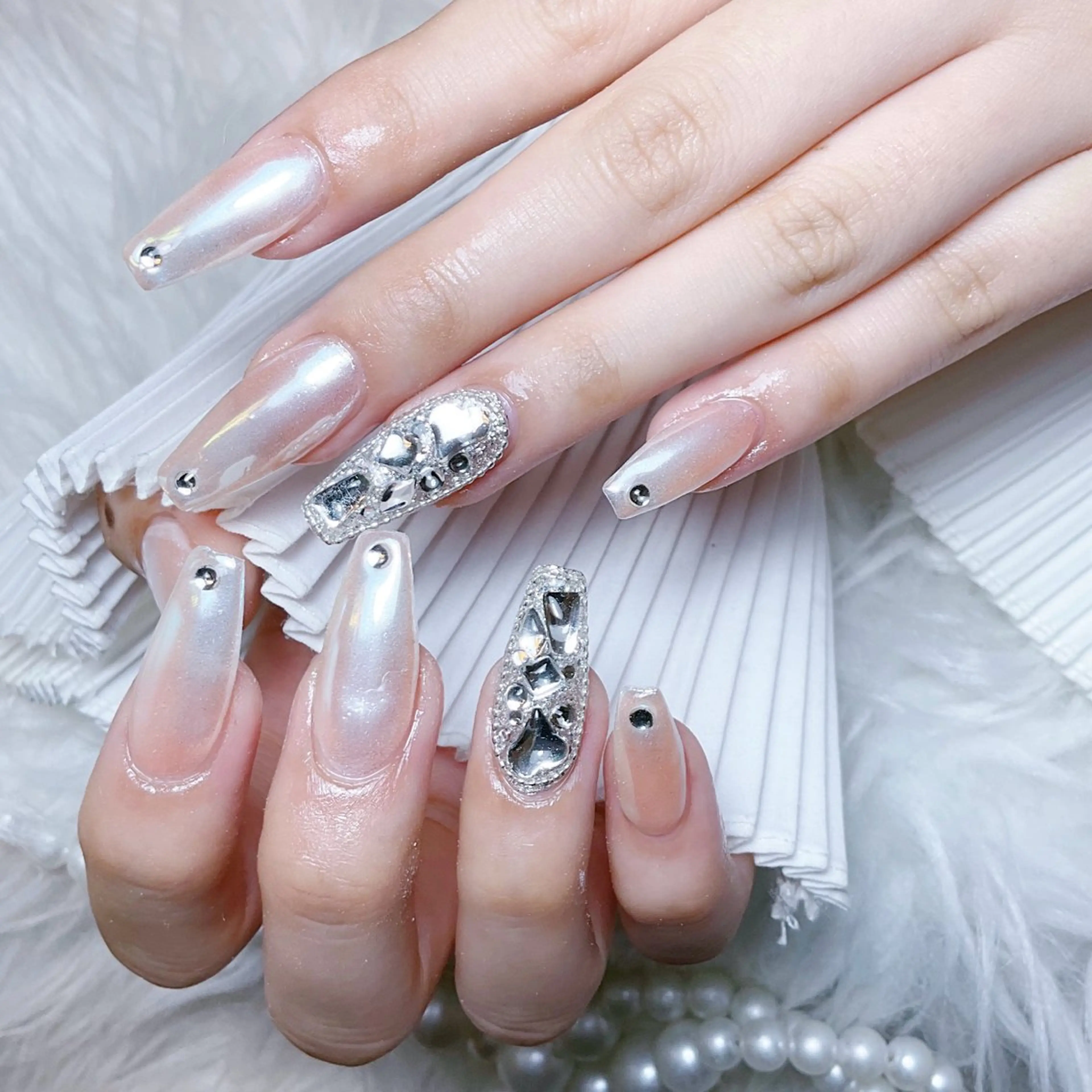 ネイル ハンドネイル 🍭Yun nail hyejin🌸のネイルデザイン