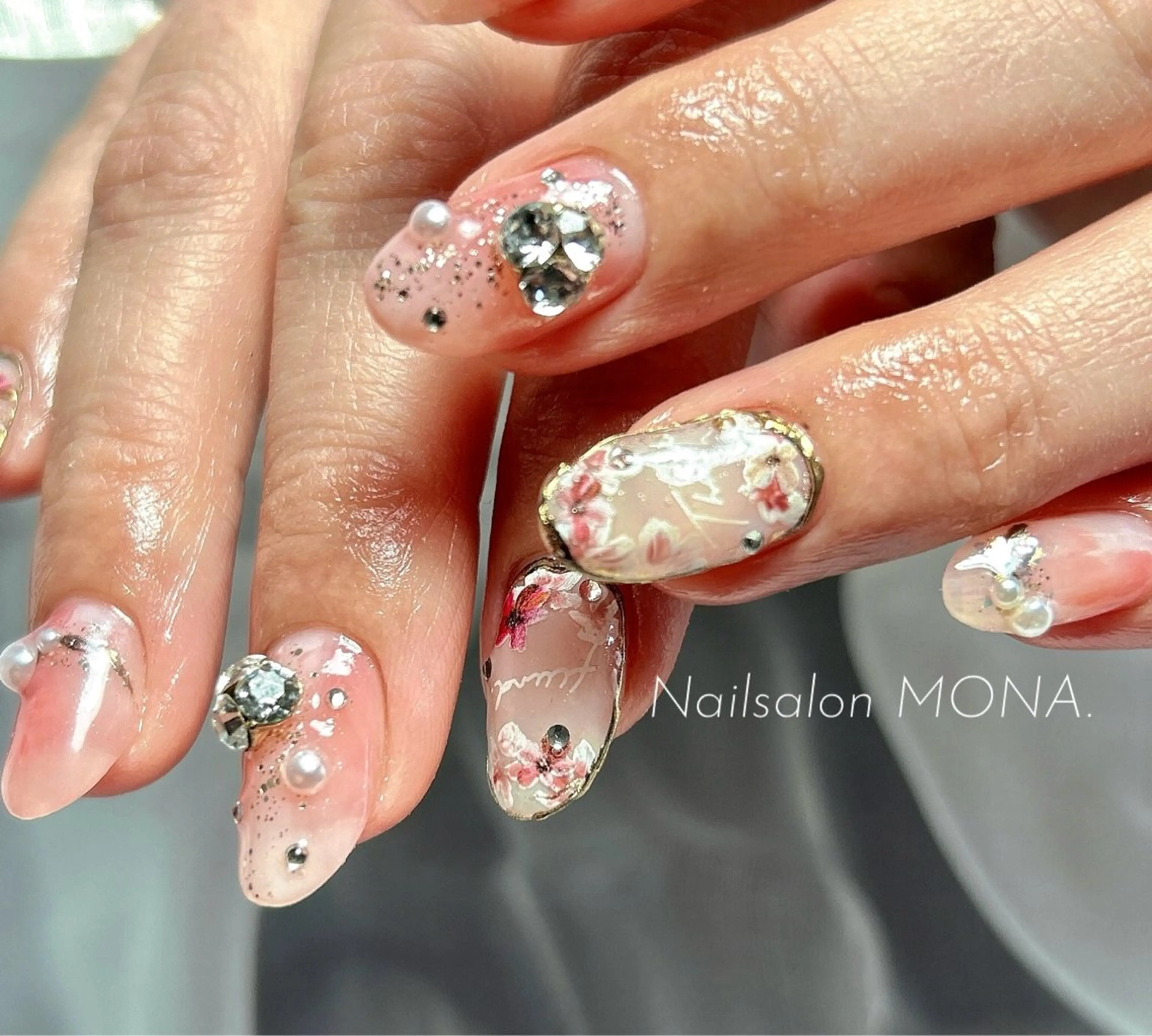 ネイル ハンドネイル Nailsalon MONA.のネイルデザイン