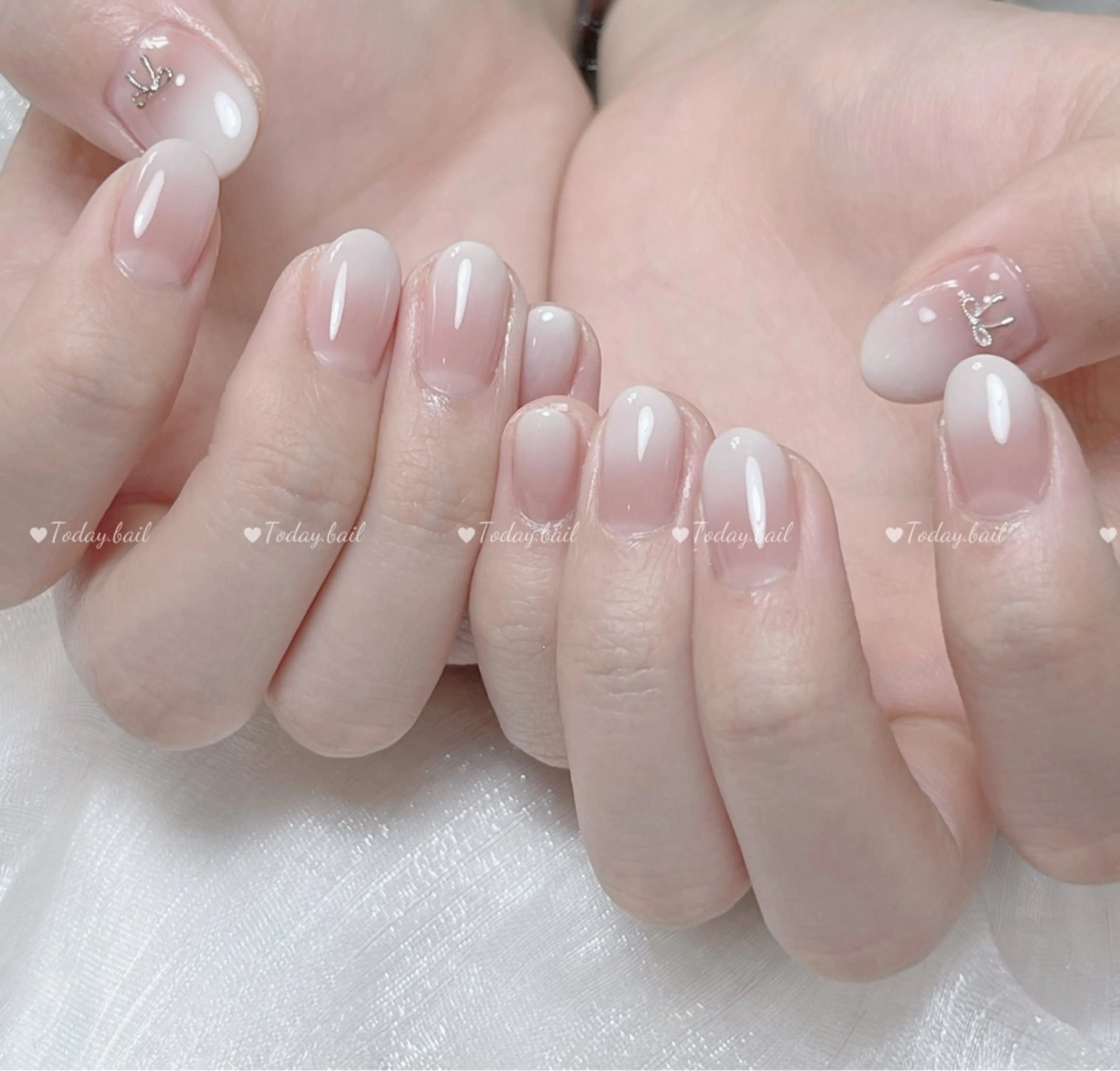 ネイル ハンドネイル 🎀Today nail💅のネイルデザイン