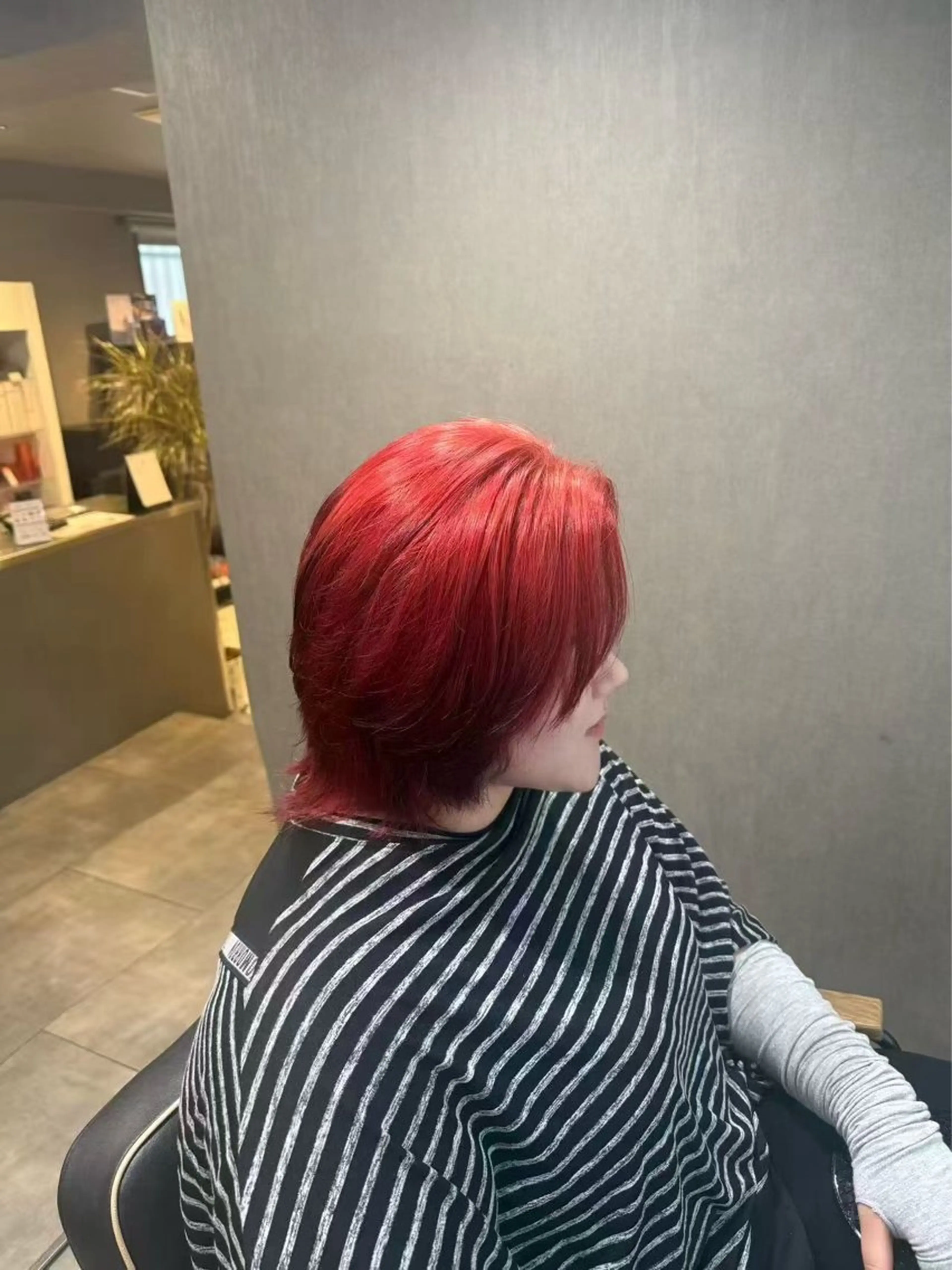 ミディアム ヘアカラー ハイトーンカラー 縮毛矯正/ジャックのヘアスタイル