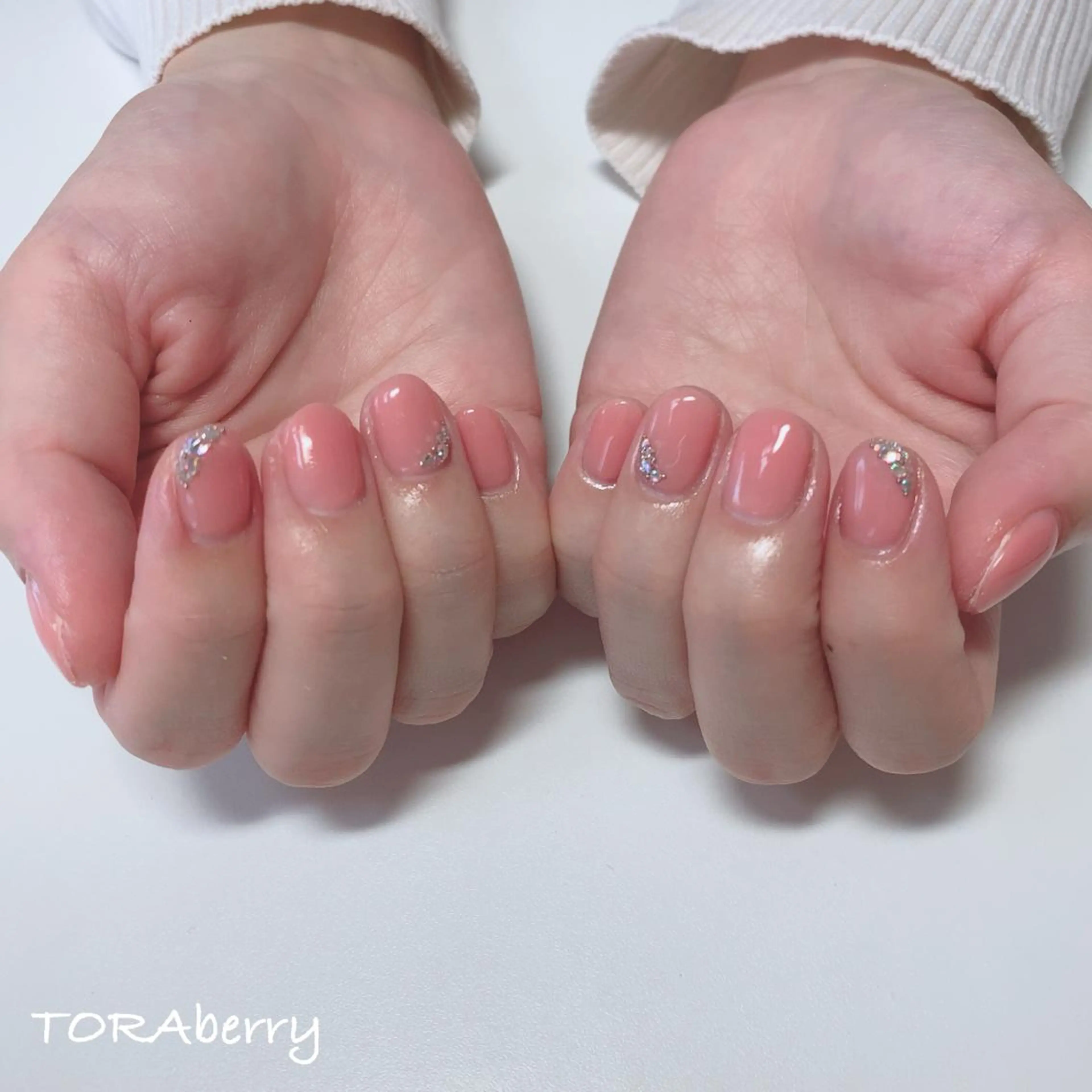 ネイル ハンドネイル ネイリスト なつみのネイルデザイン