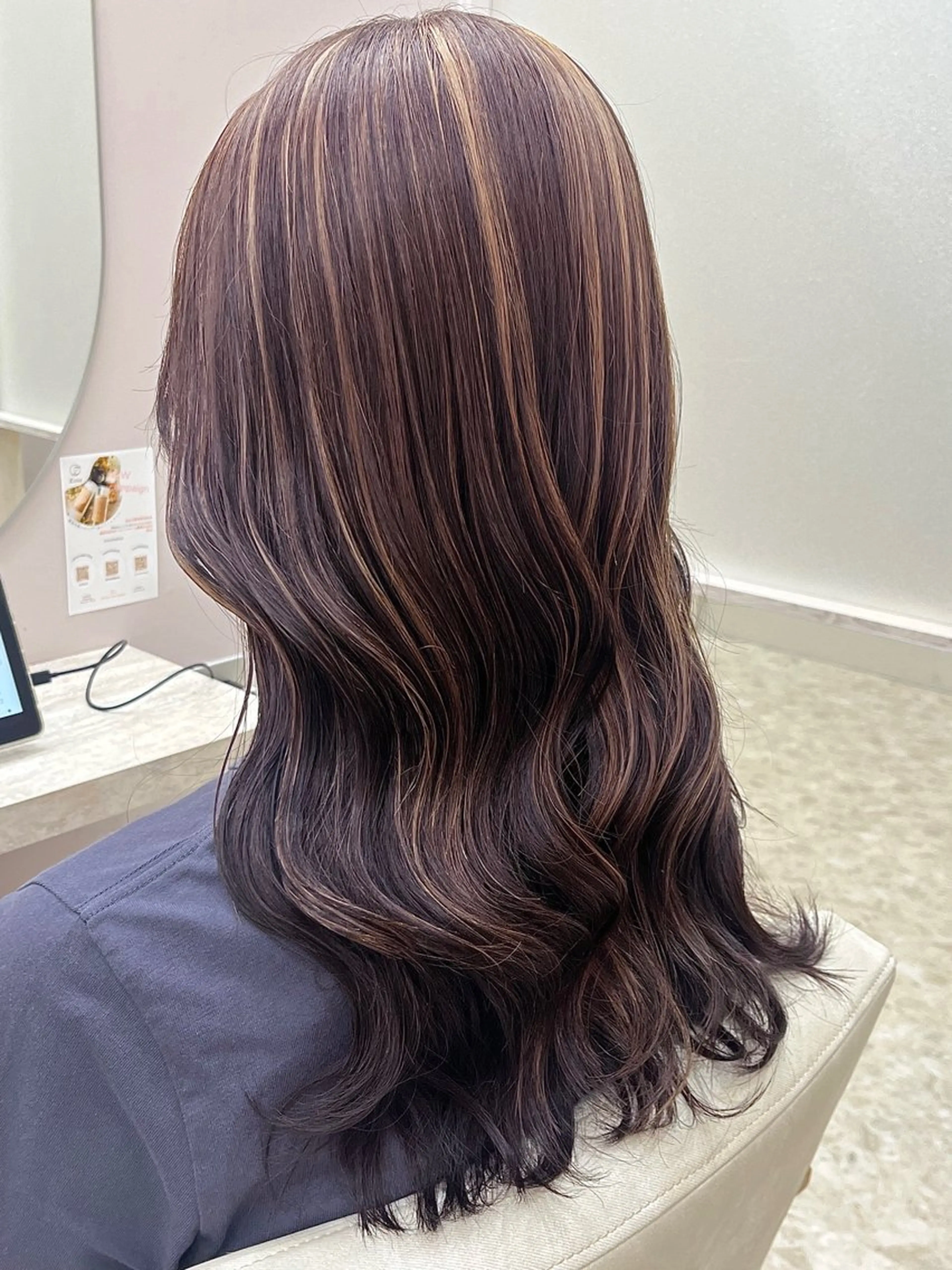 セミロング 小川 愛美のヘアスタイル