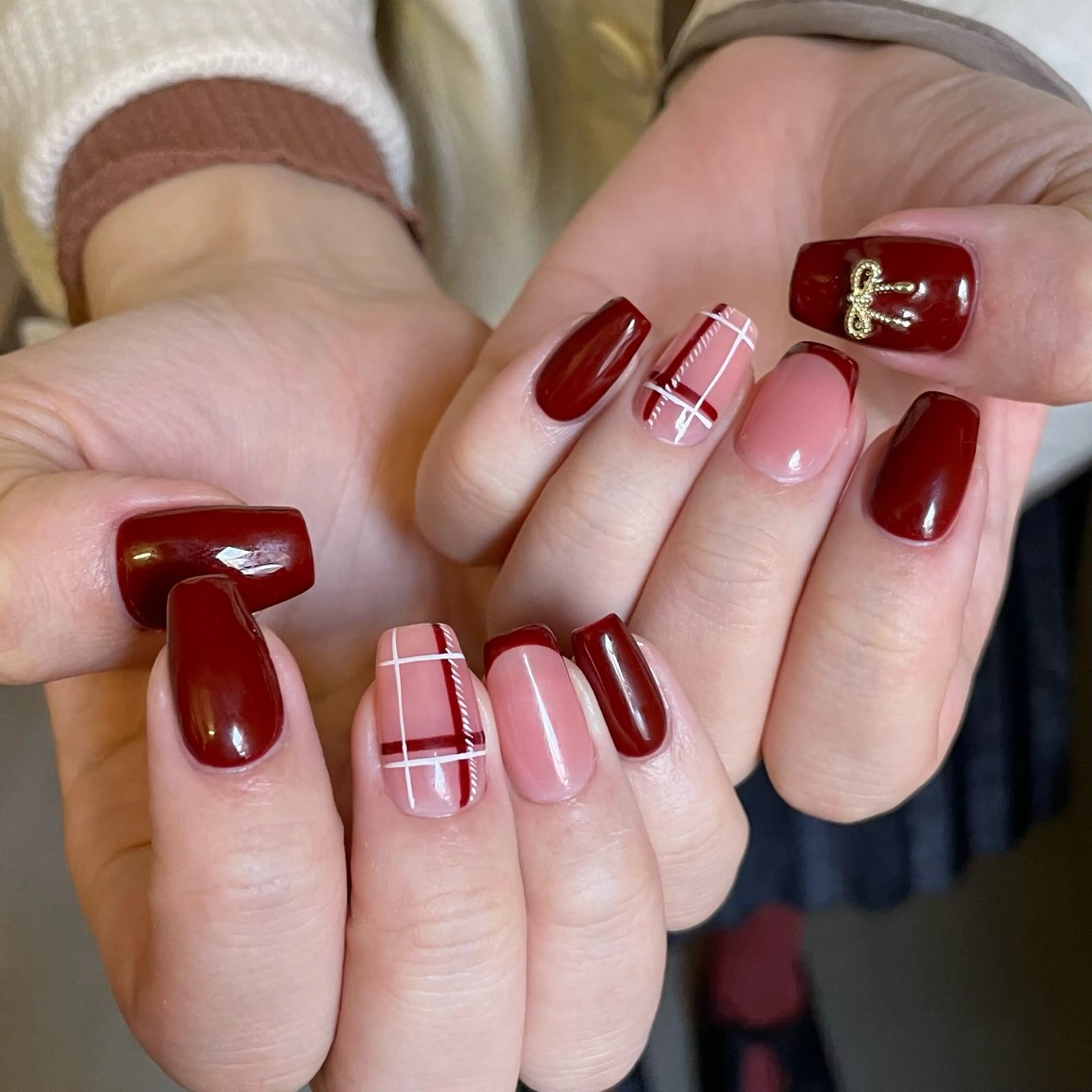 ネイル ハンドネイル ハンドケア 🍑 momo_nailのネイルデザイン