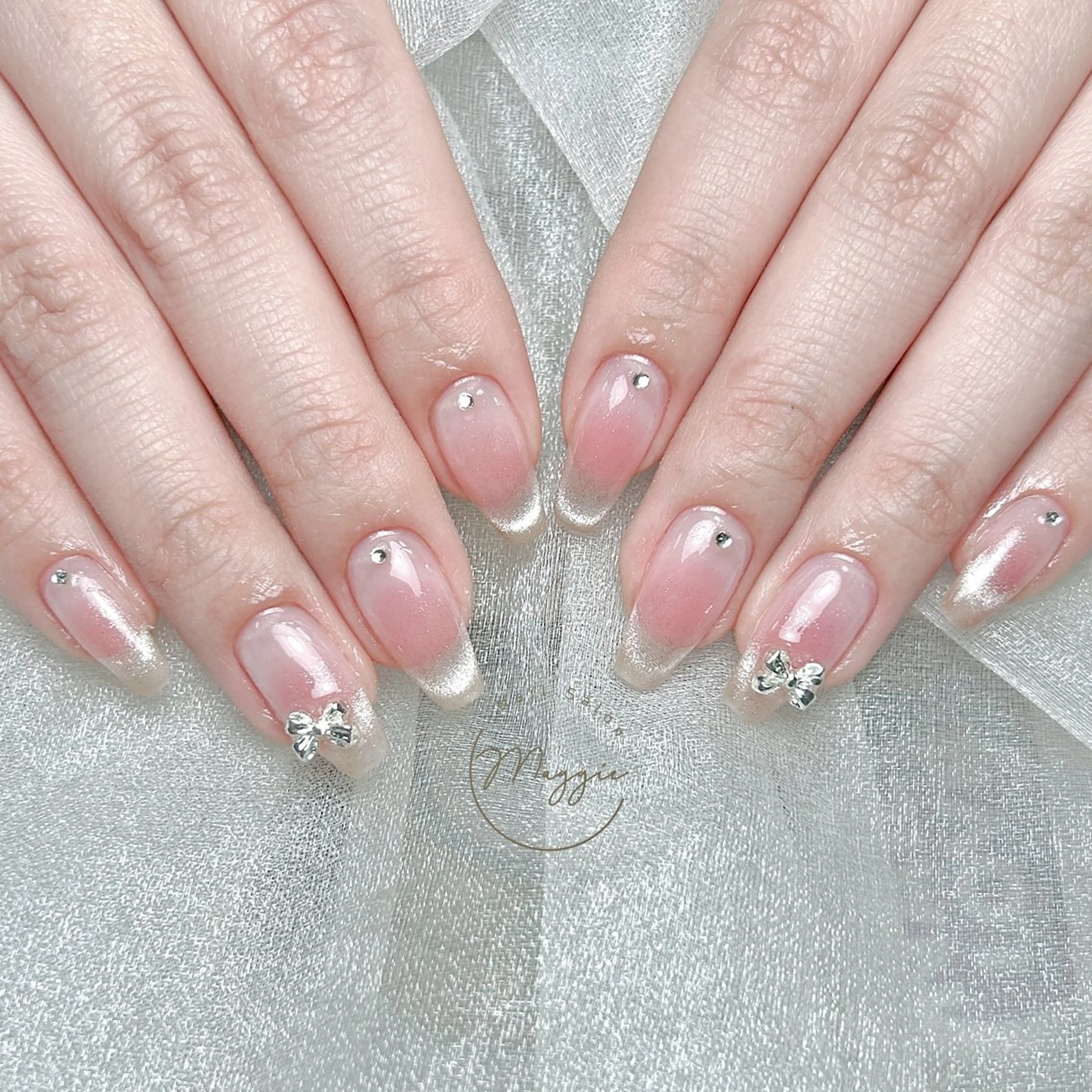 ネイル Maggie Nail🦩のネイルデザイン