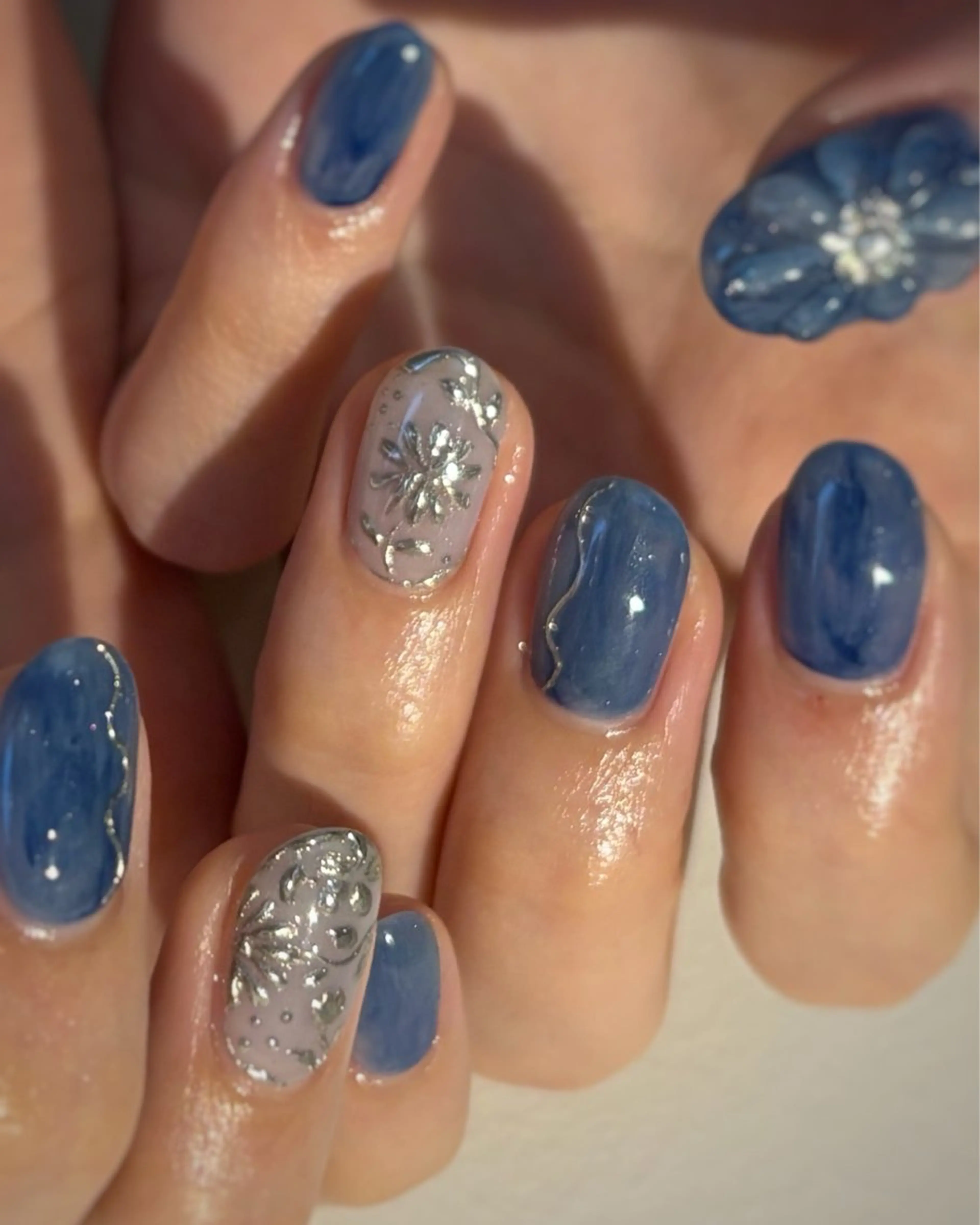 ネイル ハンドネイル FIORITURA Maikoのネイルデザイン