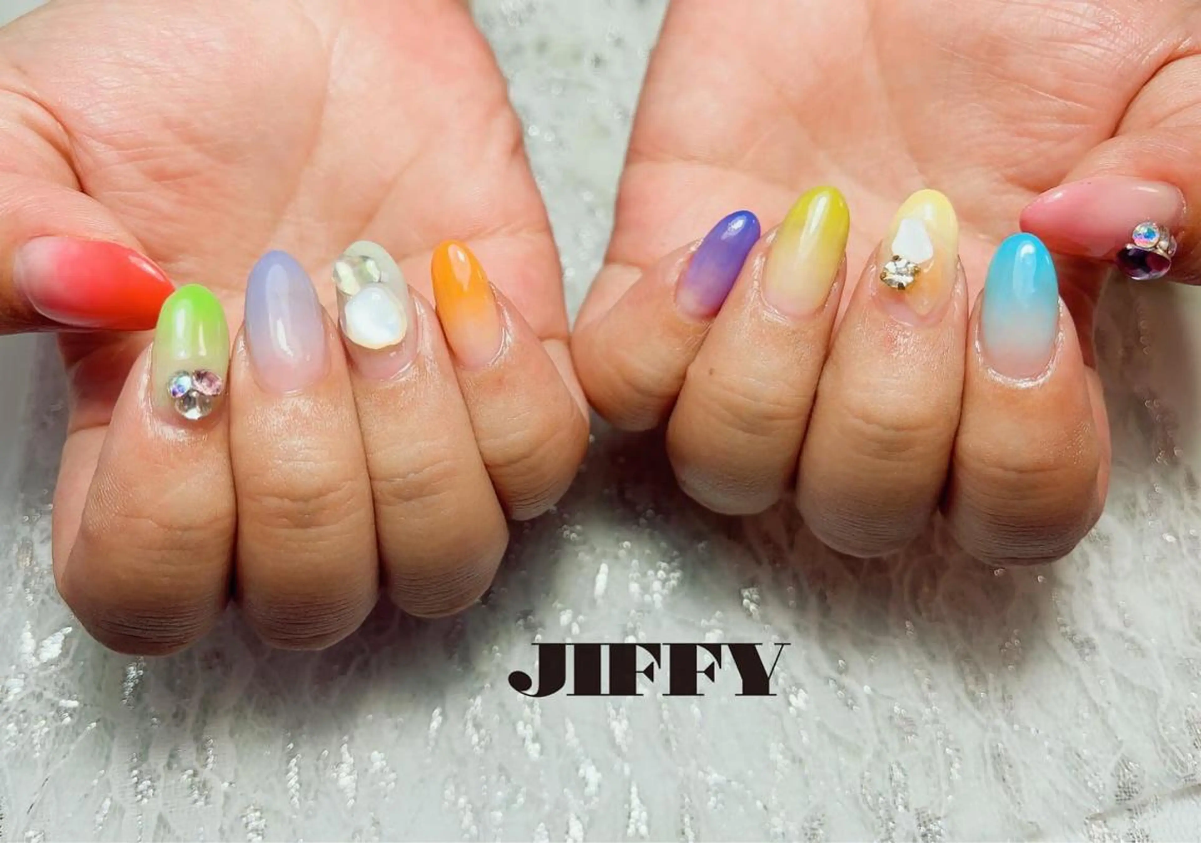 ネイル グラデーション JIFFY nailstudioのネイルデザイン