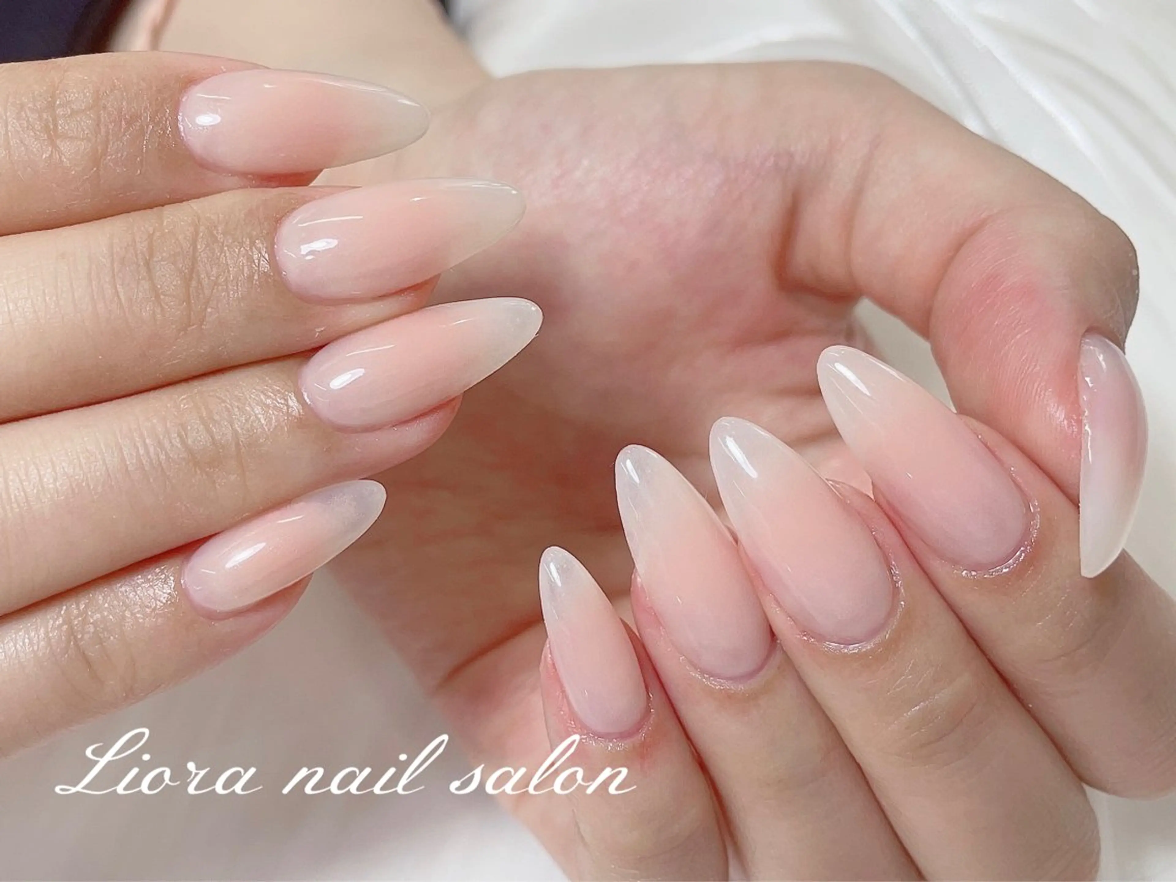 ネイル チークネイル フットネイル フレンチネイル ジェルネイル ガーリー ハンドネイル ハンドケア Liora nail スカルプ専門店のネイルデザイン