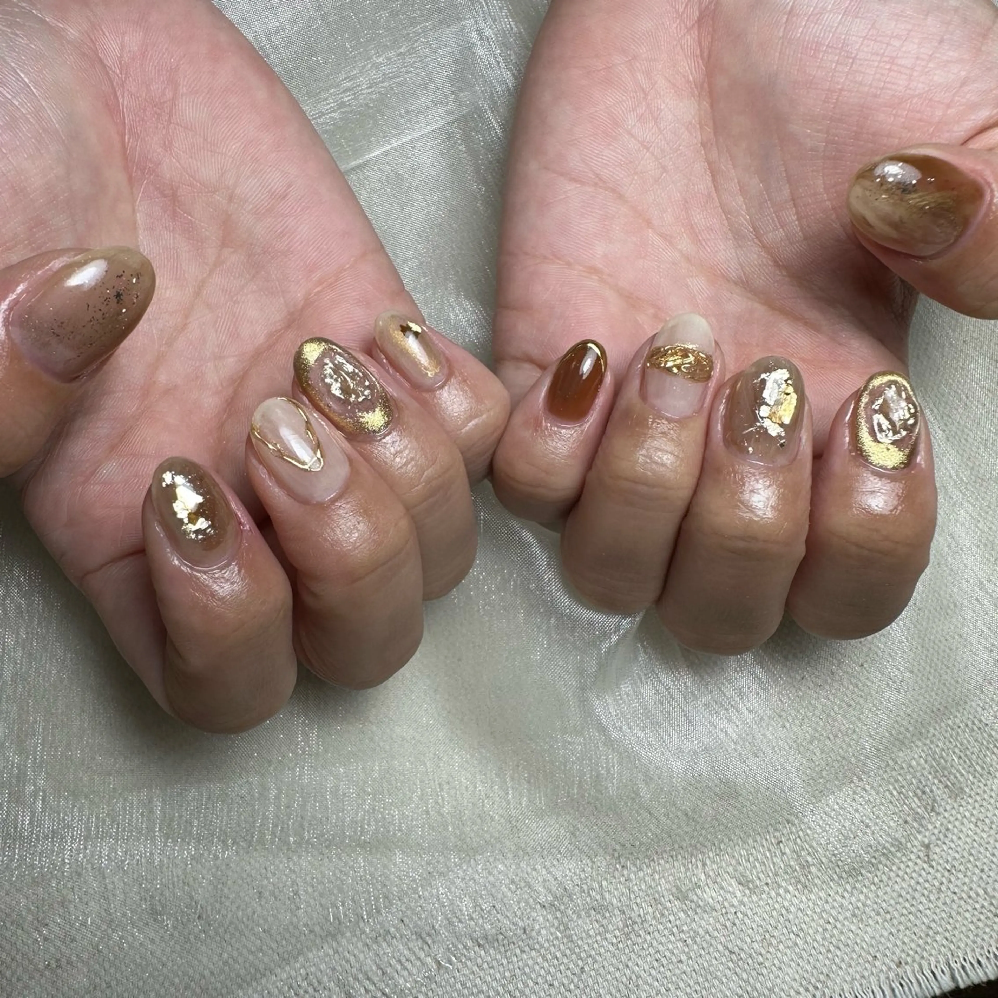 ネイル ハンドネイル repos~ルポ~所属・里見 麗のネイルデザイン