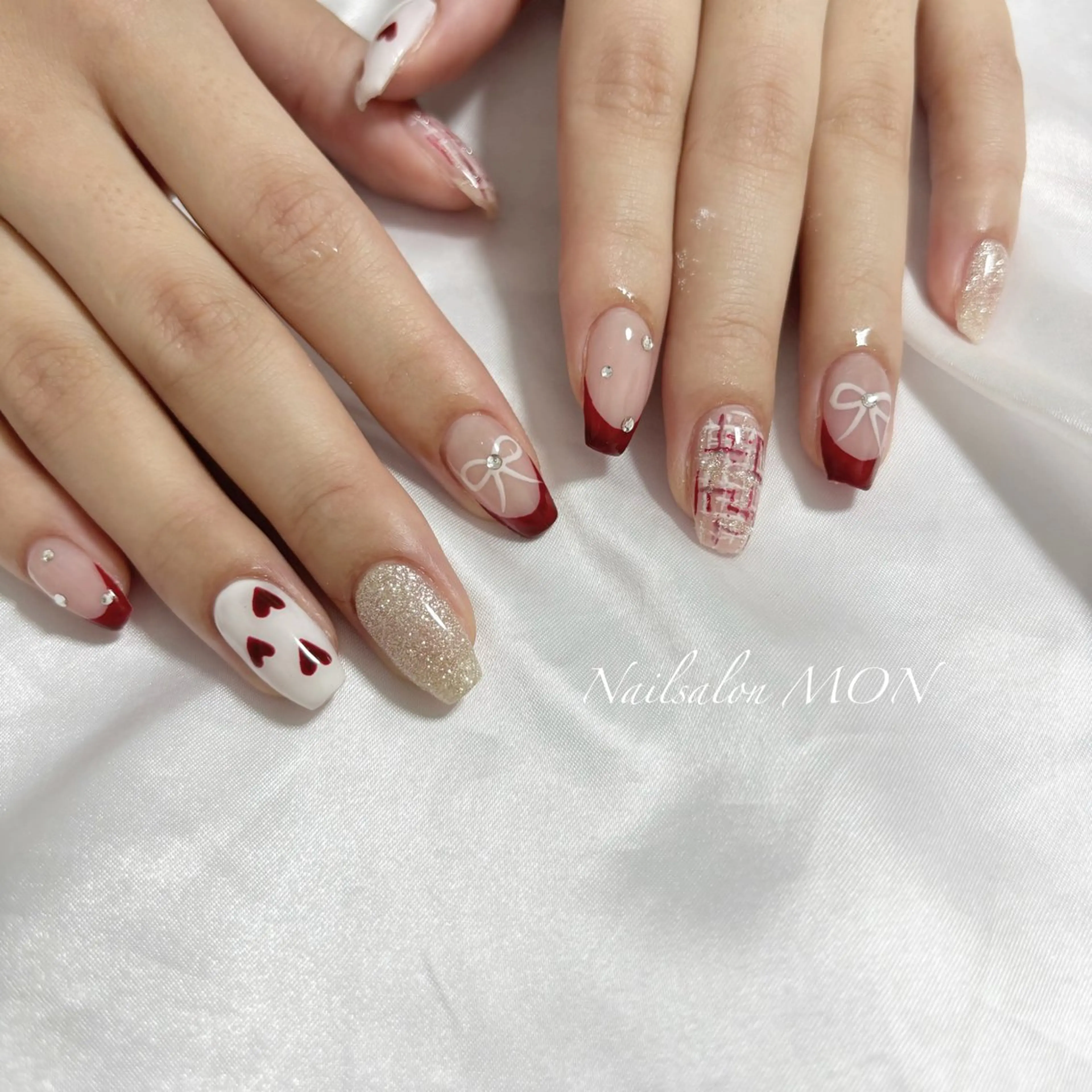 ネイル ストーンネイル ハンドネイル Nailsalon MONのネイルデザイン