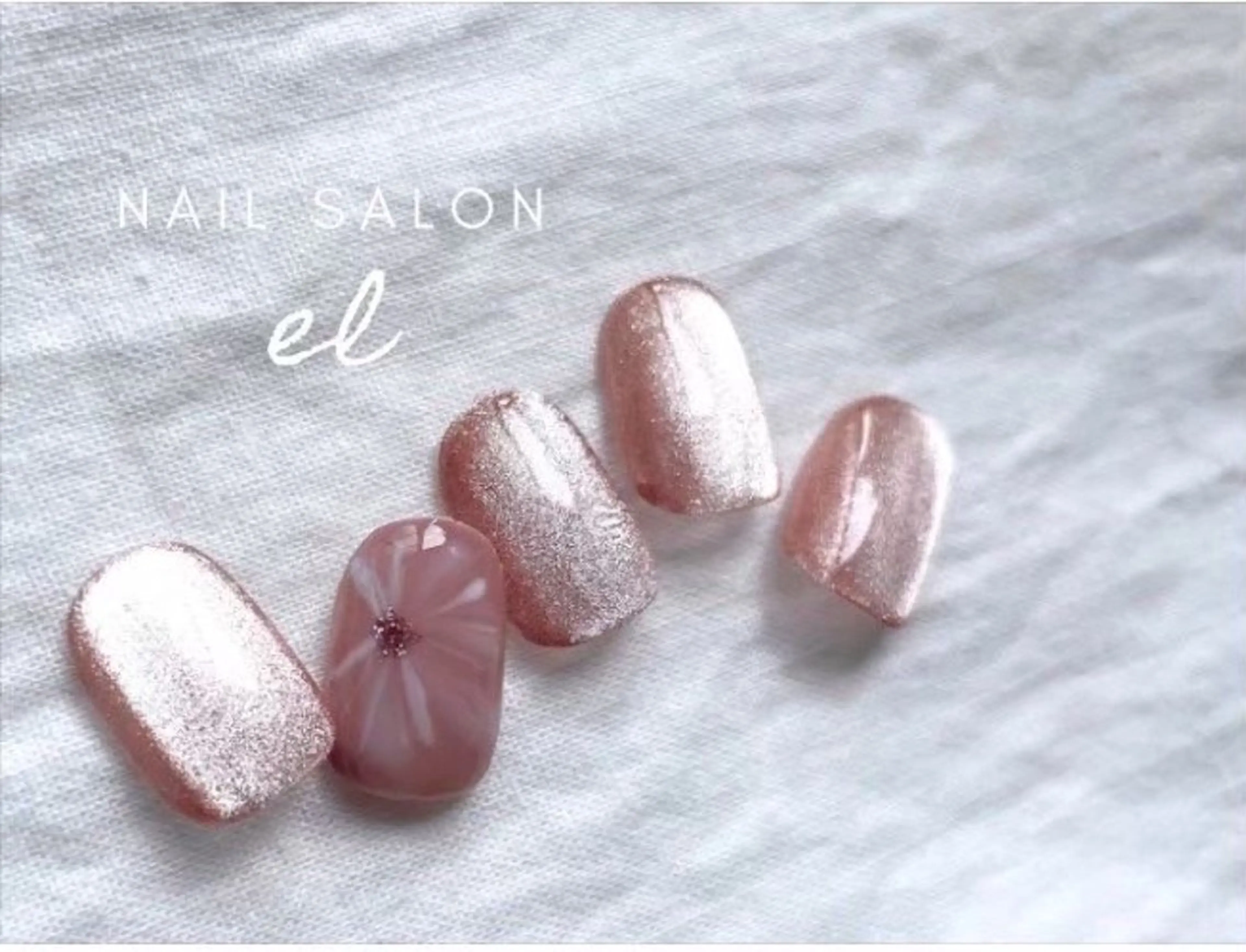 ネイル マグネットネイル 羽原 晴華のネイルデザイン