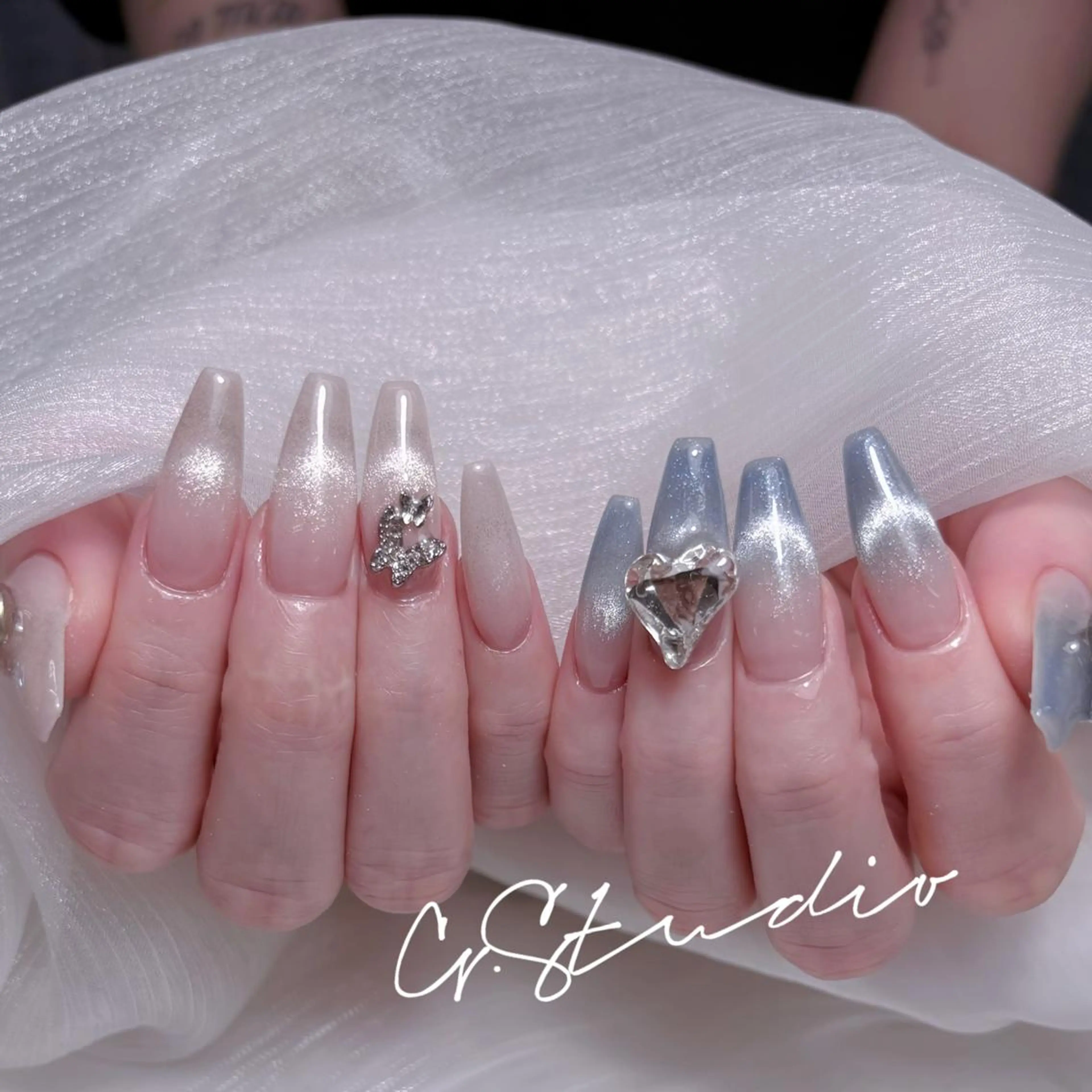 ネイル ハンドネイル ハンドケア Tina 。のネイルデザイン