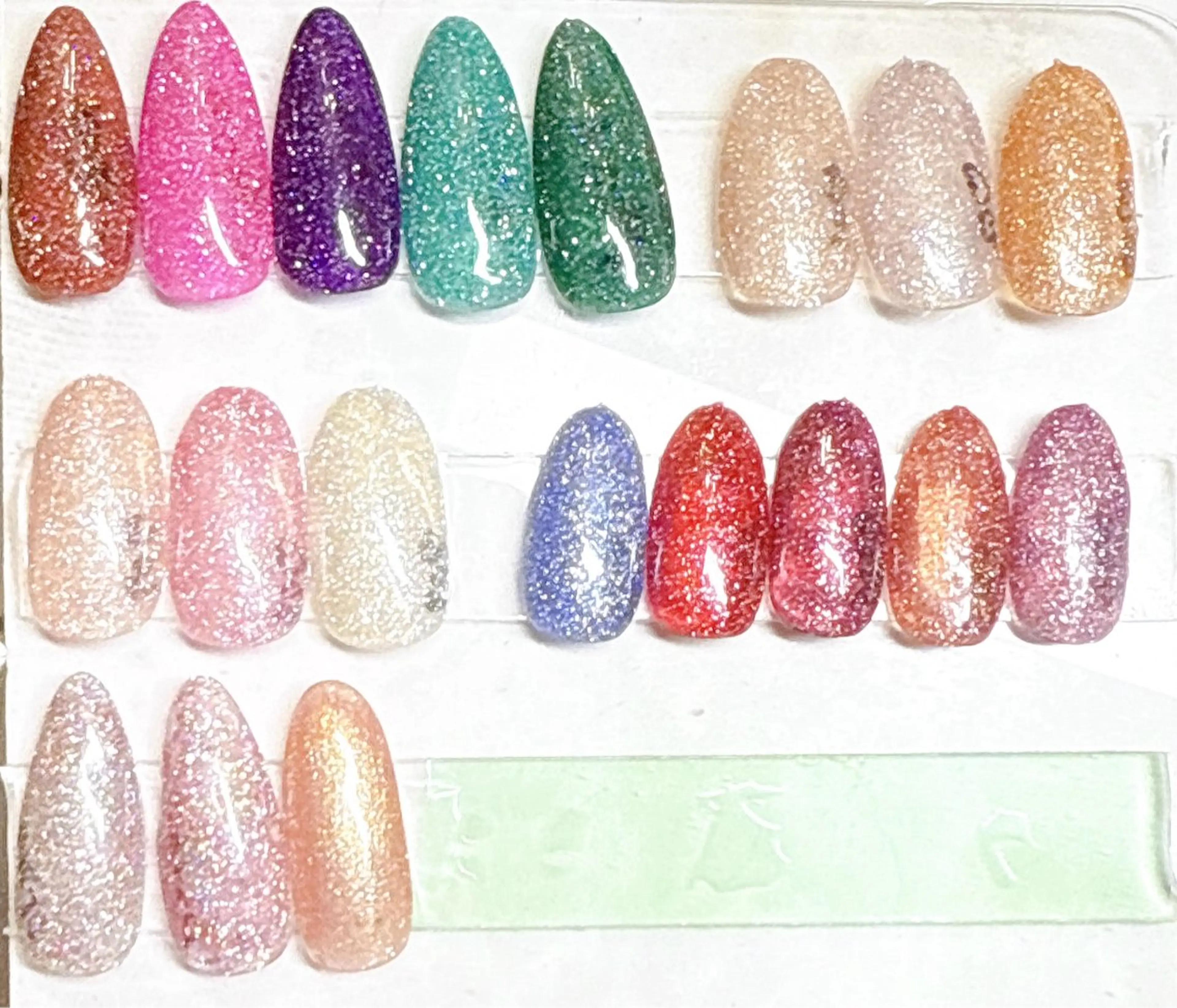 ネイル フラッシュネイル ハンドネイル le verre 久屋公園のネイルデザイン