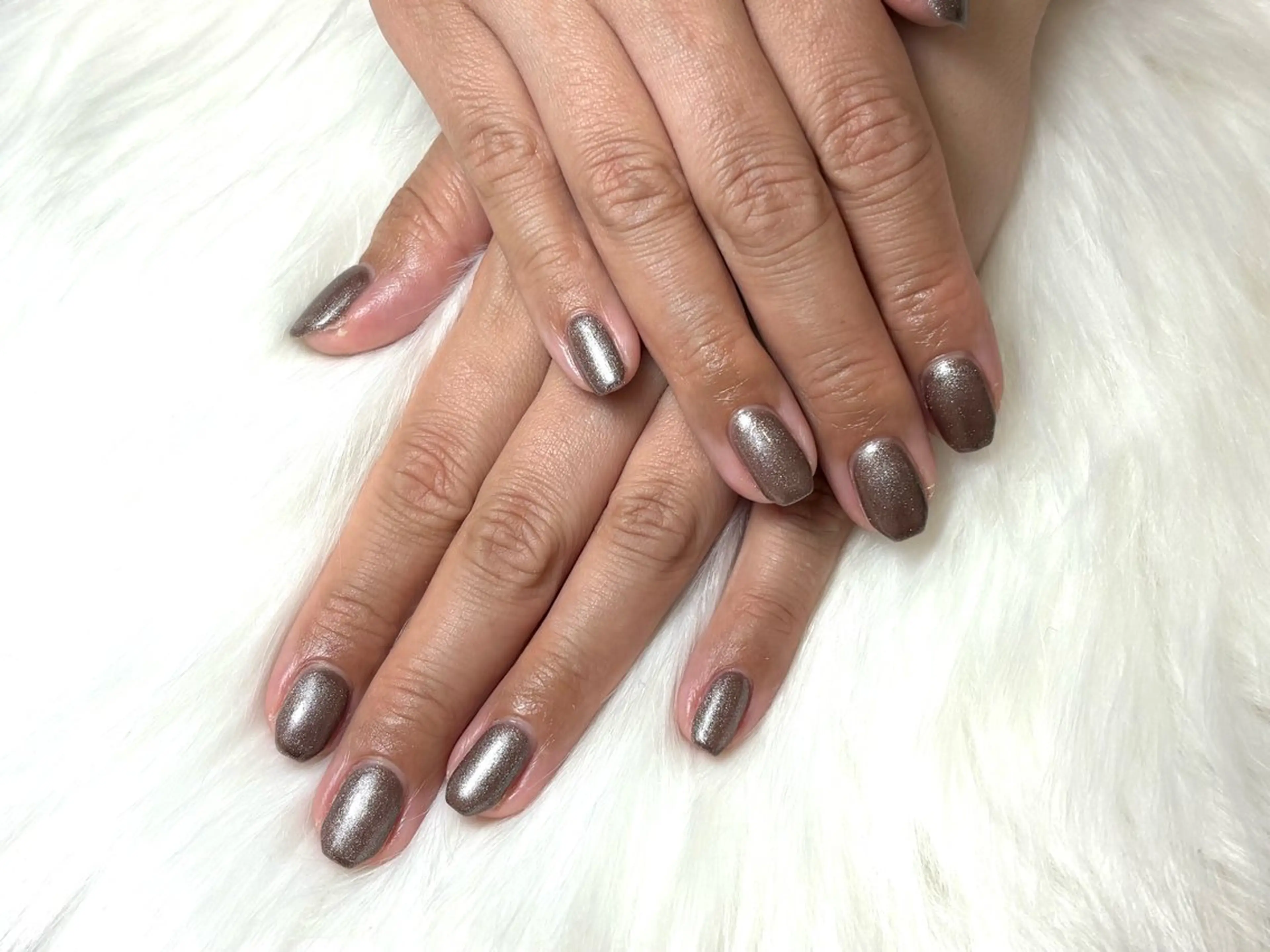 ネイル ブラウン ラメ(グリッター) ワンカラーネイル ハンドネイル 中島 沙知のネイルデザイン