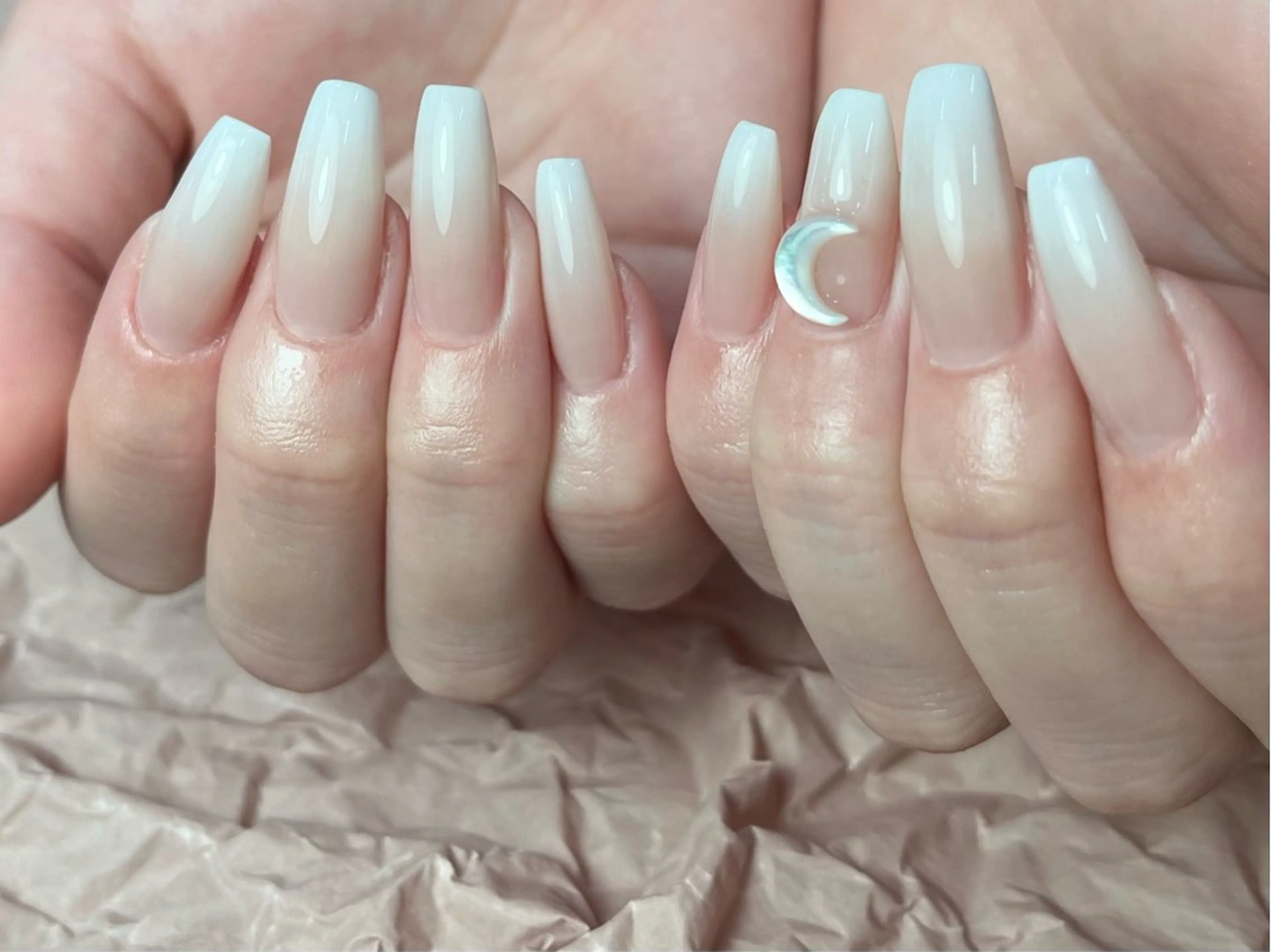 ネイル ハンドネイル ToliyDeliy Nail Salonのネイルデザイン