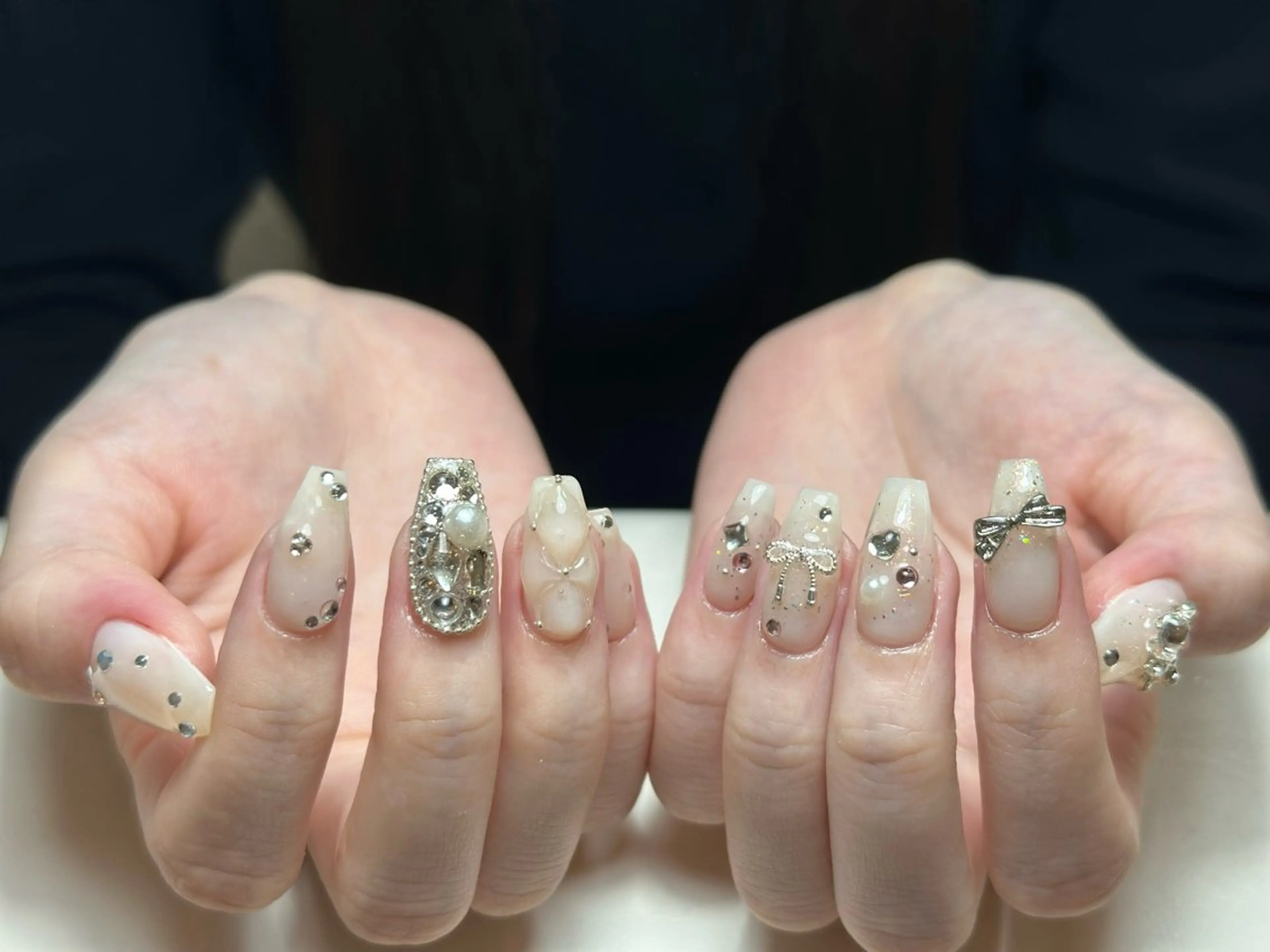 ネイル アートネイル 成人式 ジェルネイル ニュアンスネイル 夏ネイル ハンドネイル Nienail_ Luxeのネイルデザイン